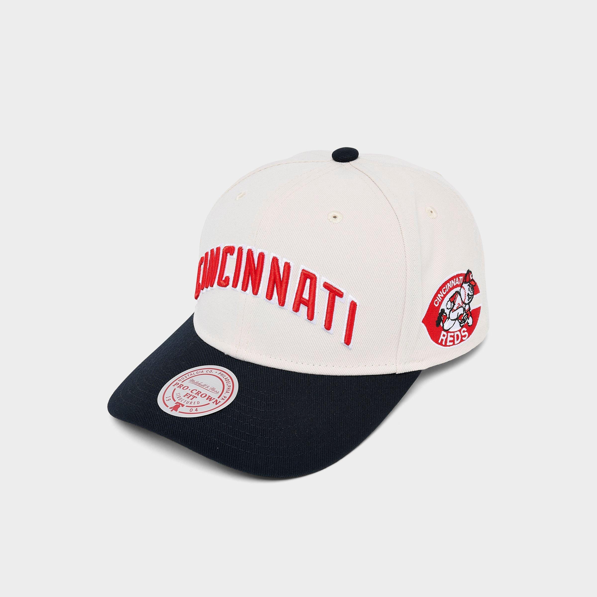 Mitchell & Ness Cincinnati Reds MLB Pro Crown Snapback Hat in Chrome/Black