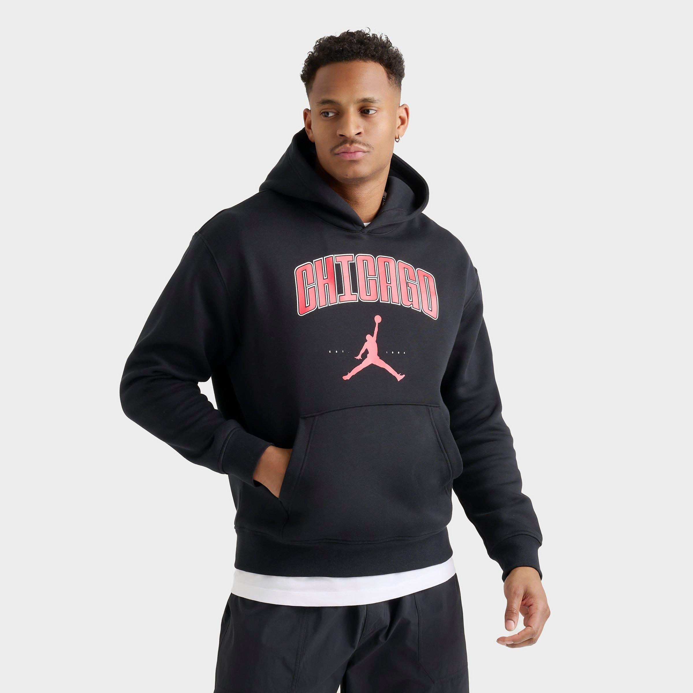 Jordan Men's Chicago Big Logo Fleece Pullover Hoodie in Black/Black Size XL Cotton/Polyester/Fleece