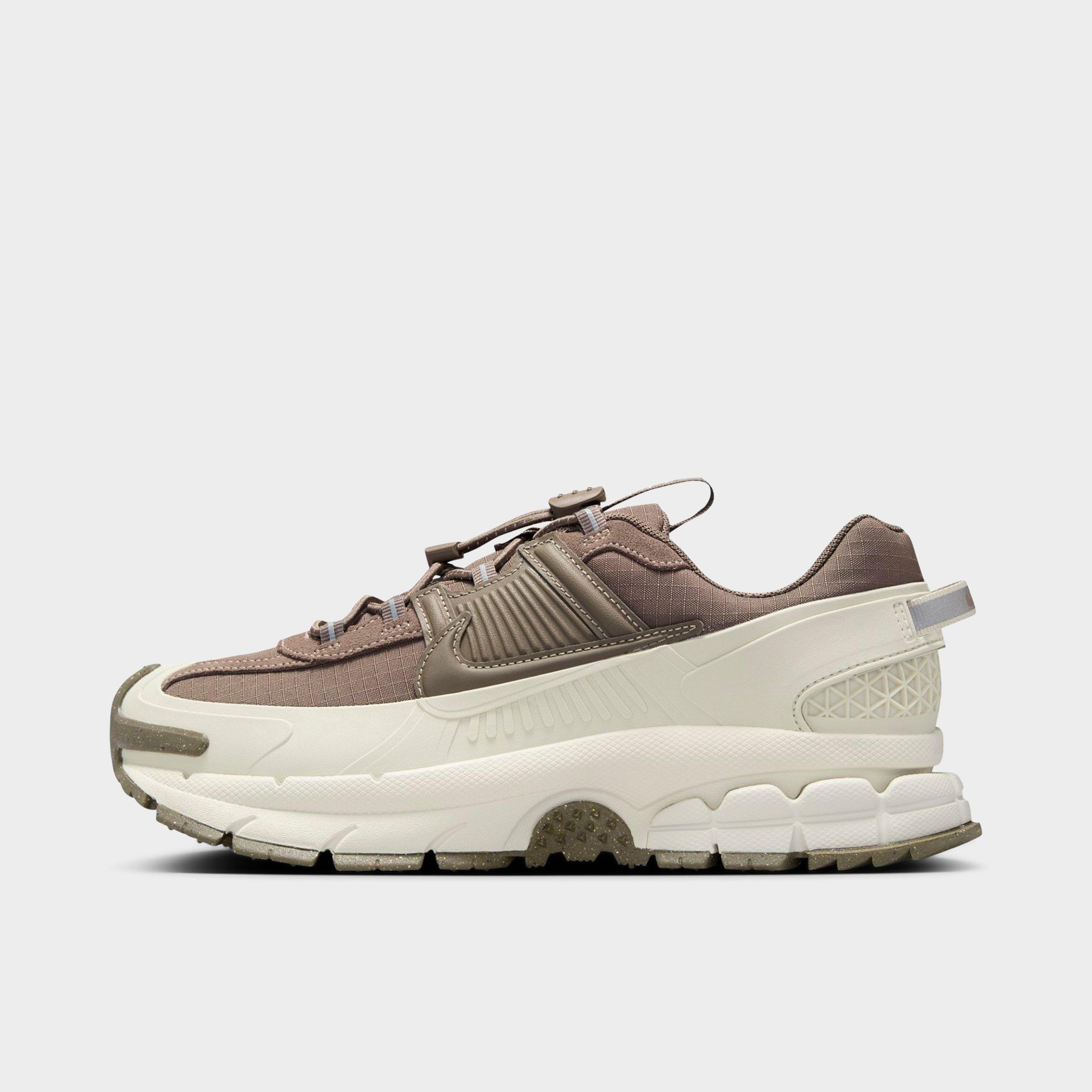 NIKE NIKE WOMEN'S ZOOM VOMERO ROAM CASUAL SHOES 