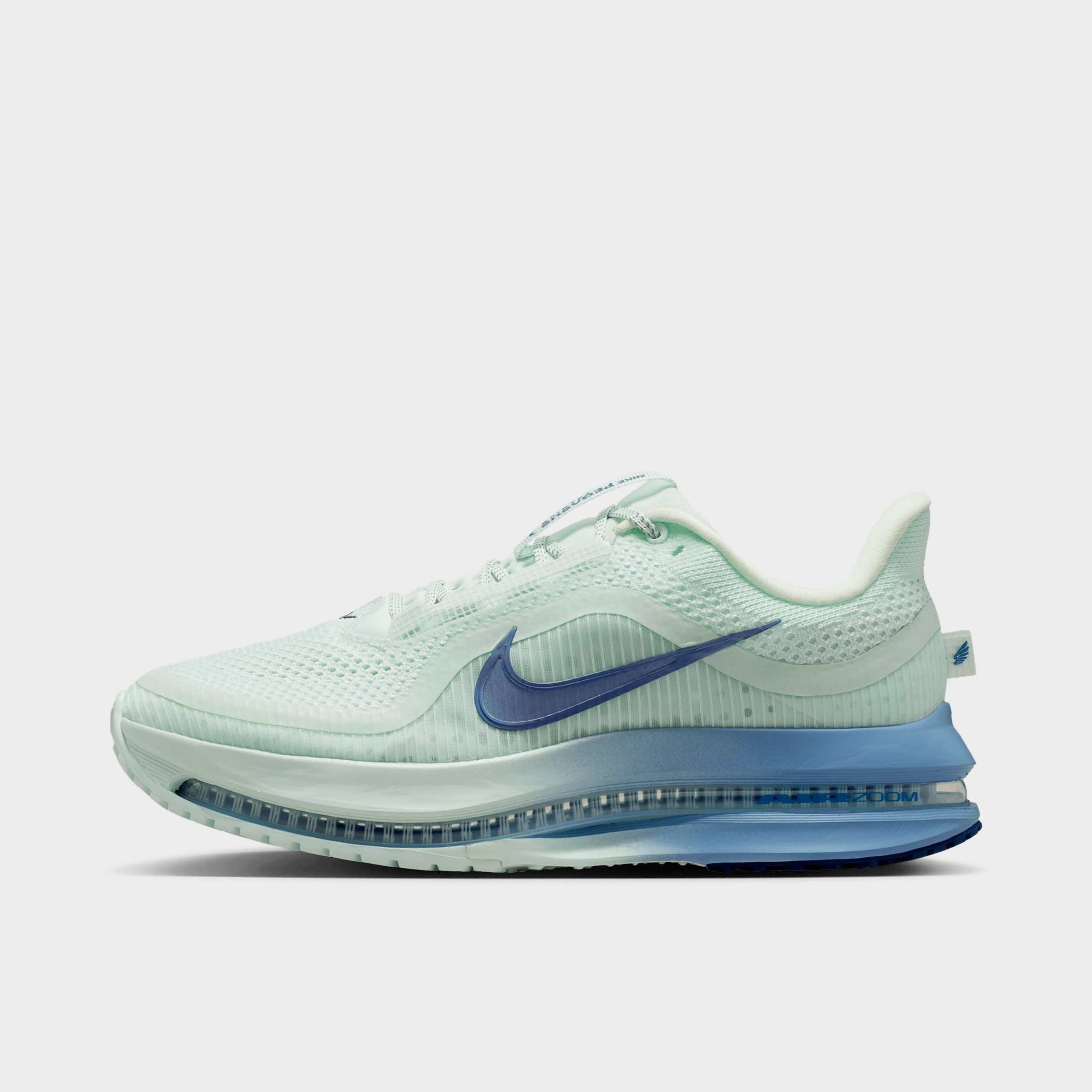 Nike Women's Pegasus Premium Running Shoes