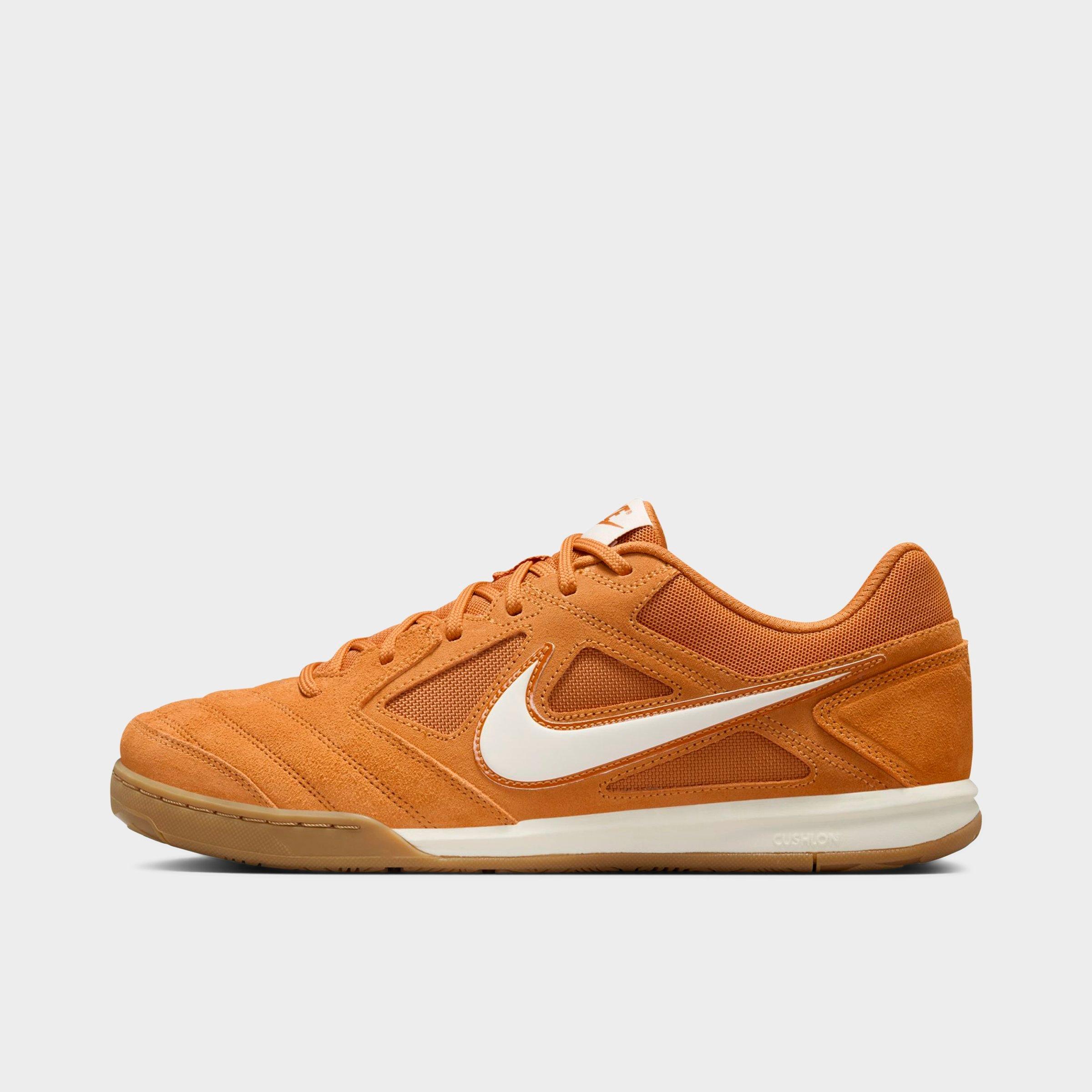 Nike Gato Soccer Sneaker