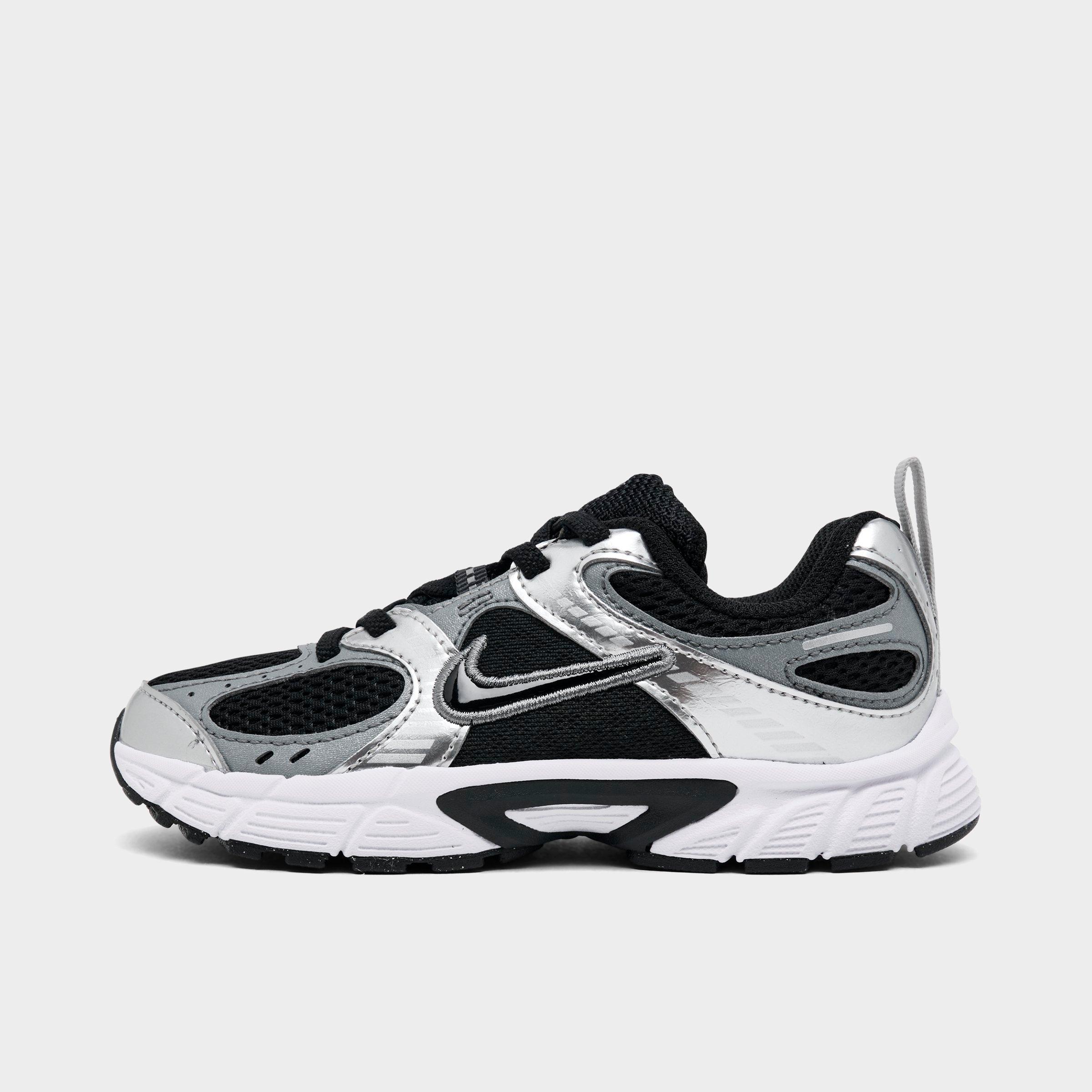 Nike Little Kids V5 RNR Stretch Lace Casual Shoes in Black/Anthracite/Smoke Grey Size: 1.0
