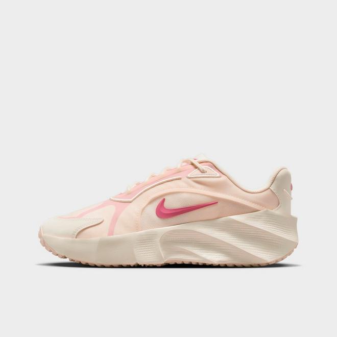 Women's Nike Aura Edge Casual Shoes