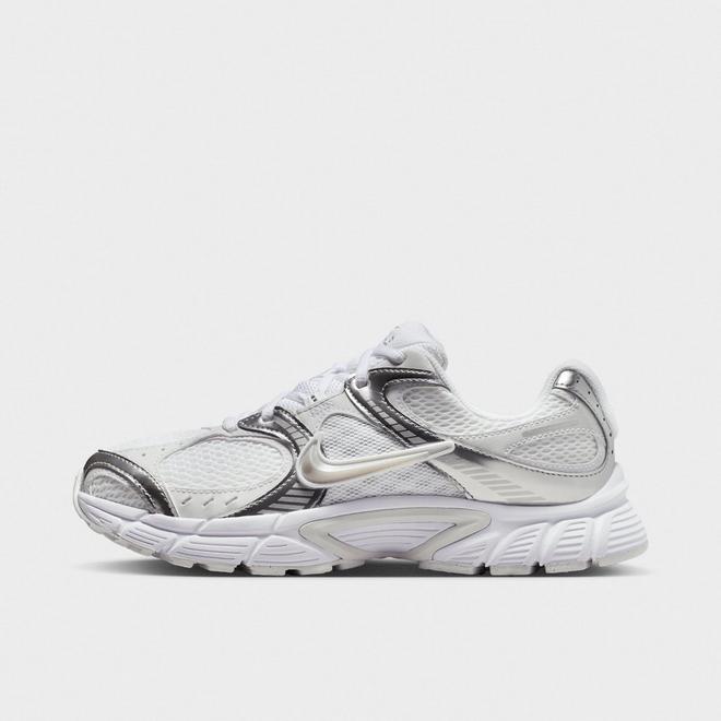 Women's Nike V5 RNR Casual Shoes