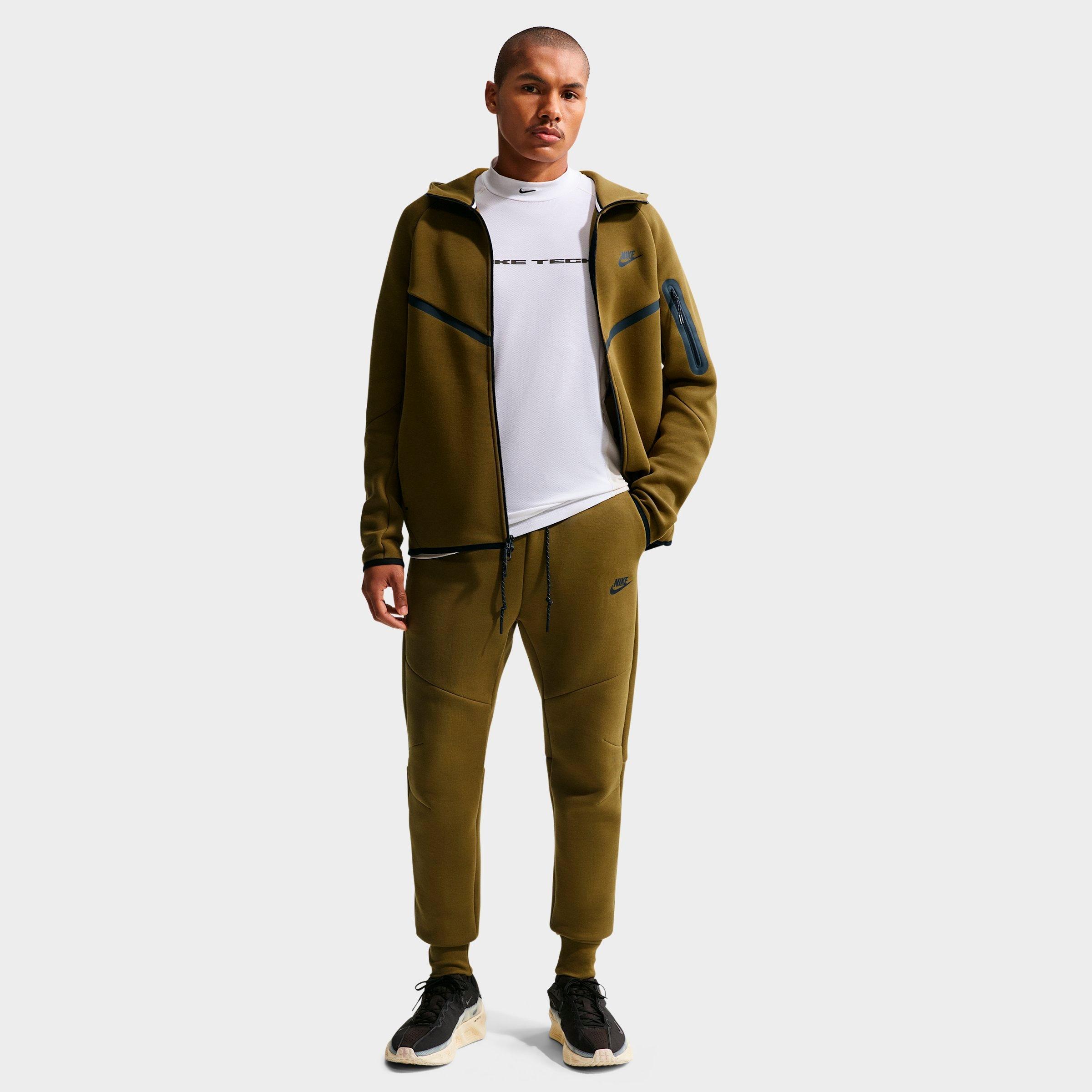 Nike Men's Tech Fleece Jogger Pants in Olive Flak/Black Size: XS