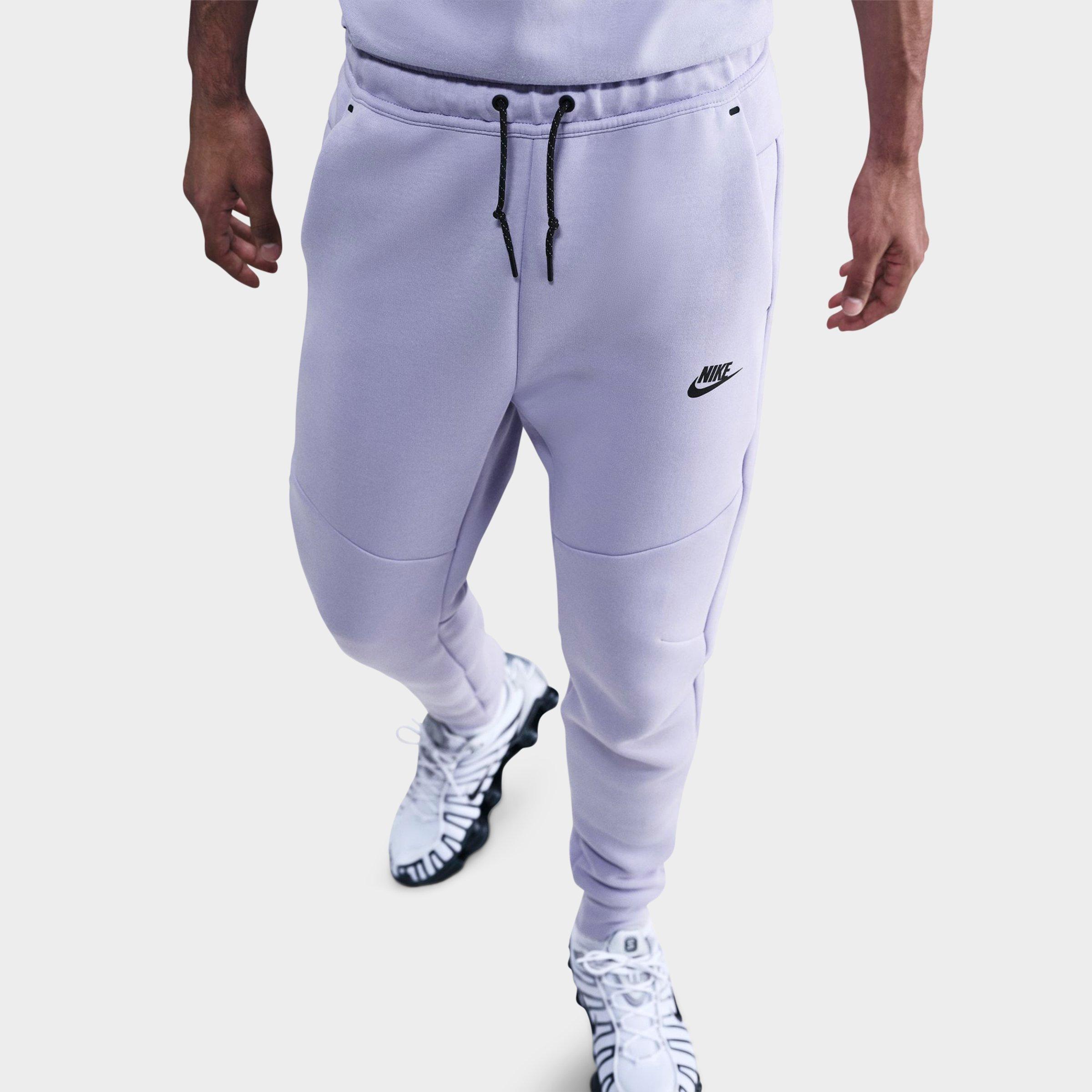 Nike Men's Tech Fleece Jogger Pants in Purple/Hydrangeas Size Medium Cotton/Polyester/Fleece