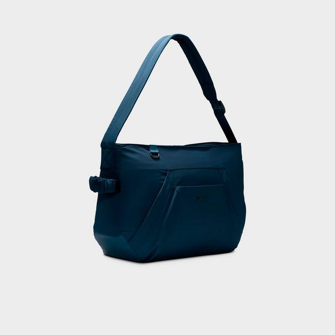 HV1193_478?$Main$?&w=660&h=660