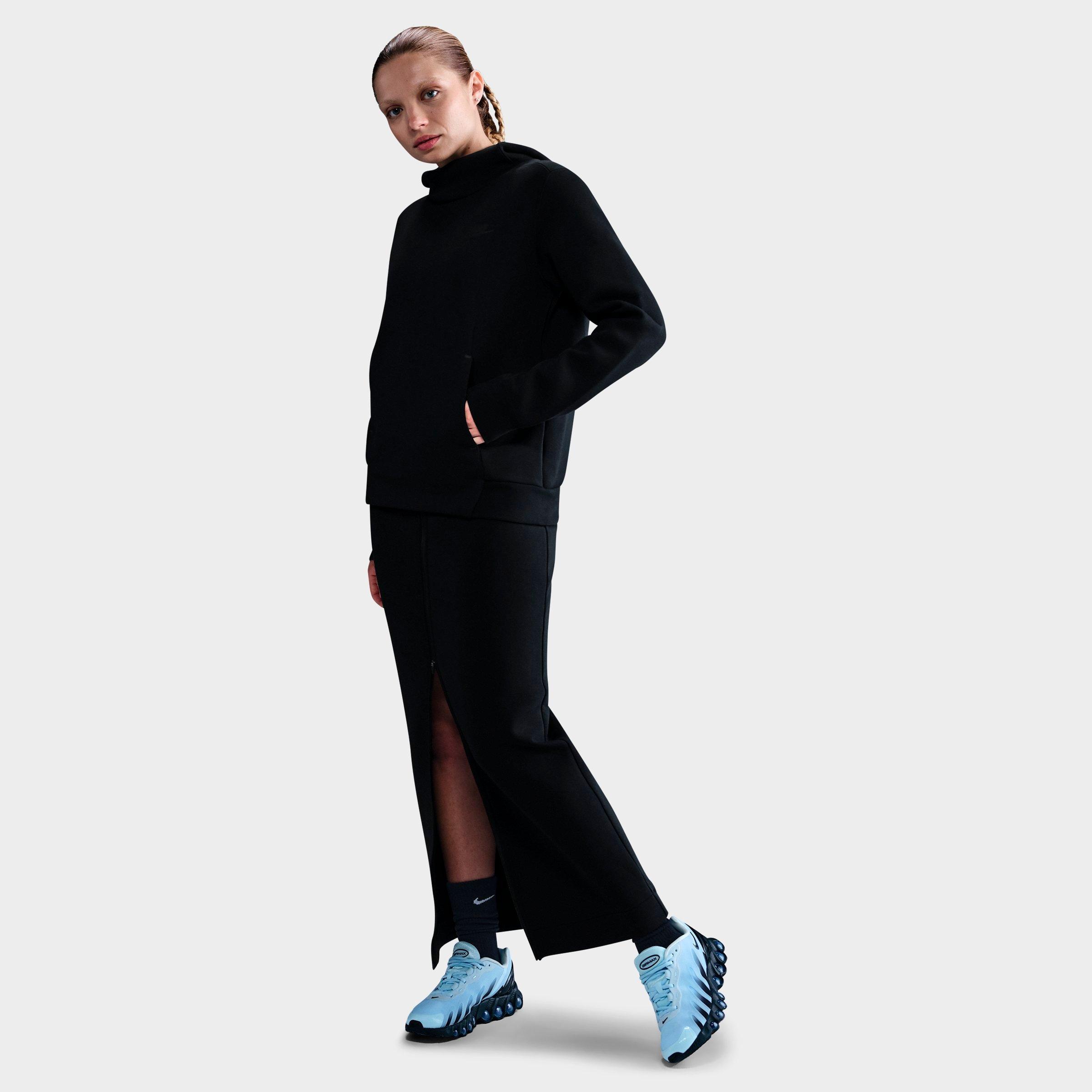 Nike Women's Sportswear Tech Fleece Hoodie in Black Size: XS