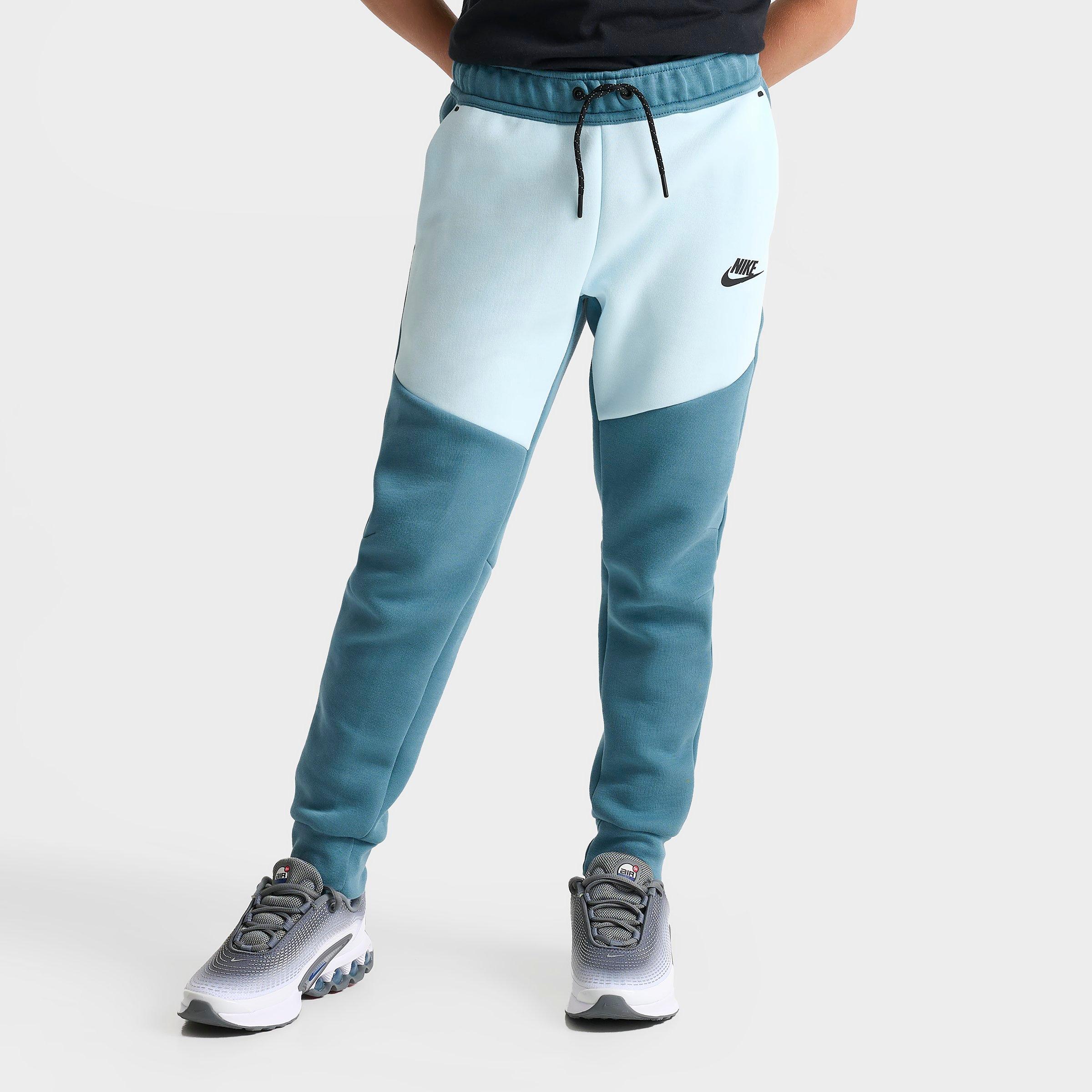 Nike Big Kids Sportswear Tech Fleece Reflective Jogger Pants in Glacier Blue Size: Small