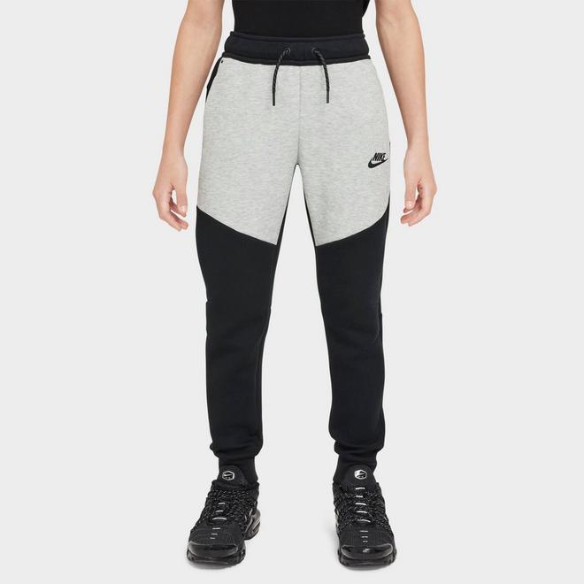 Big Kids' Nike Sportswear Tech Fleece Reflective Jogger Pants