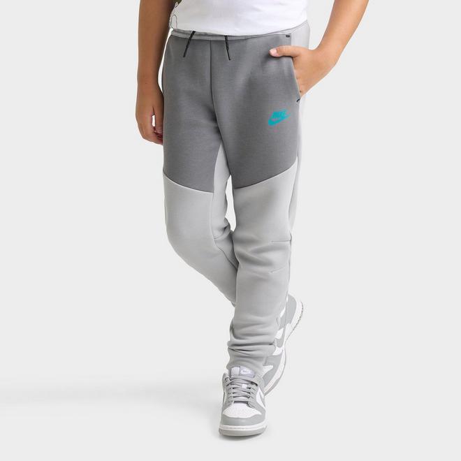 Big Kids' Nike Sportswear Tech Fleece Reflective Jogger Pants