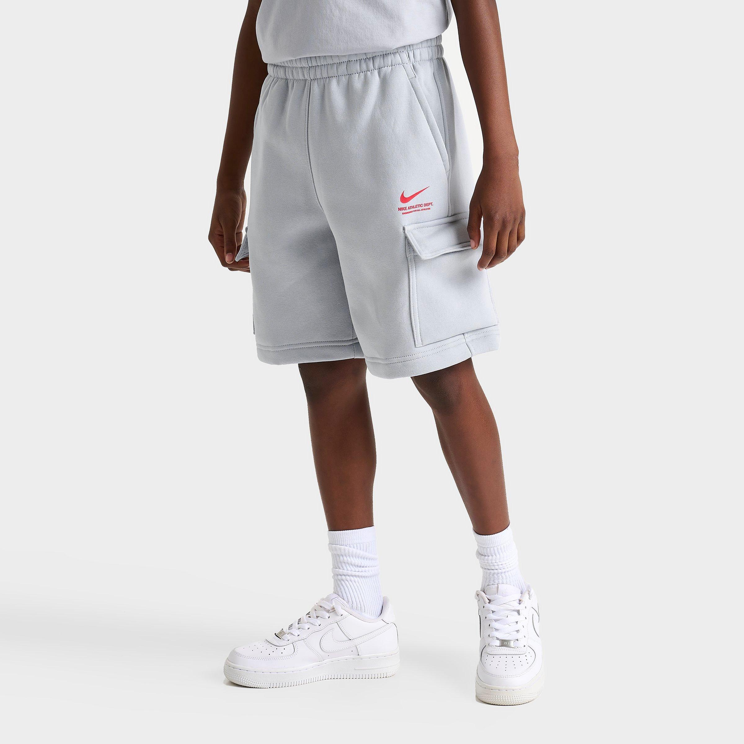 Nike Big Kids EMEA SI Fleece Shorts in Wolf Grey Size: Small