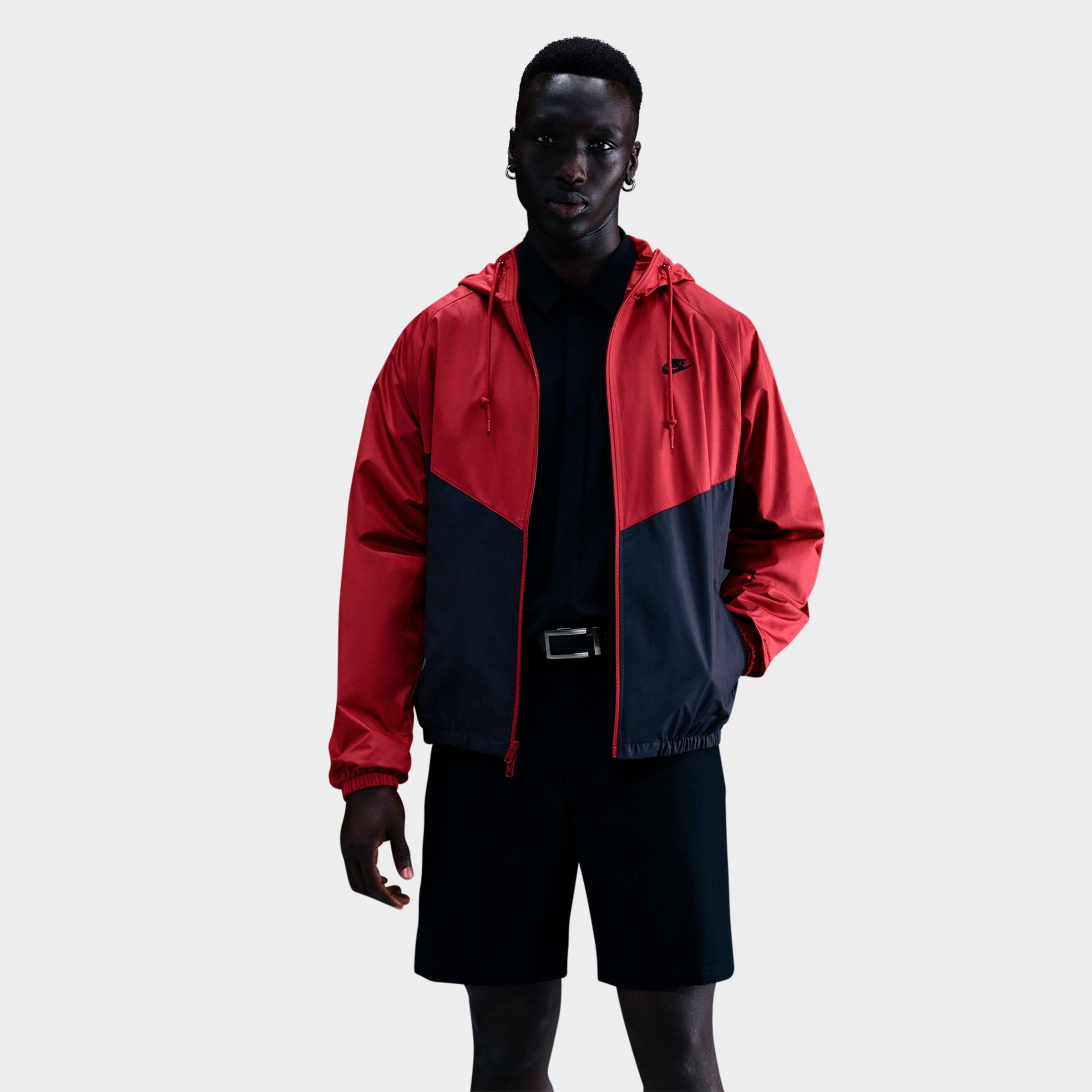 Nike Men's Windrunner Lined Jacket in Team Crimson/Black Size: Medium