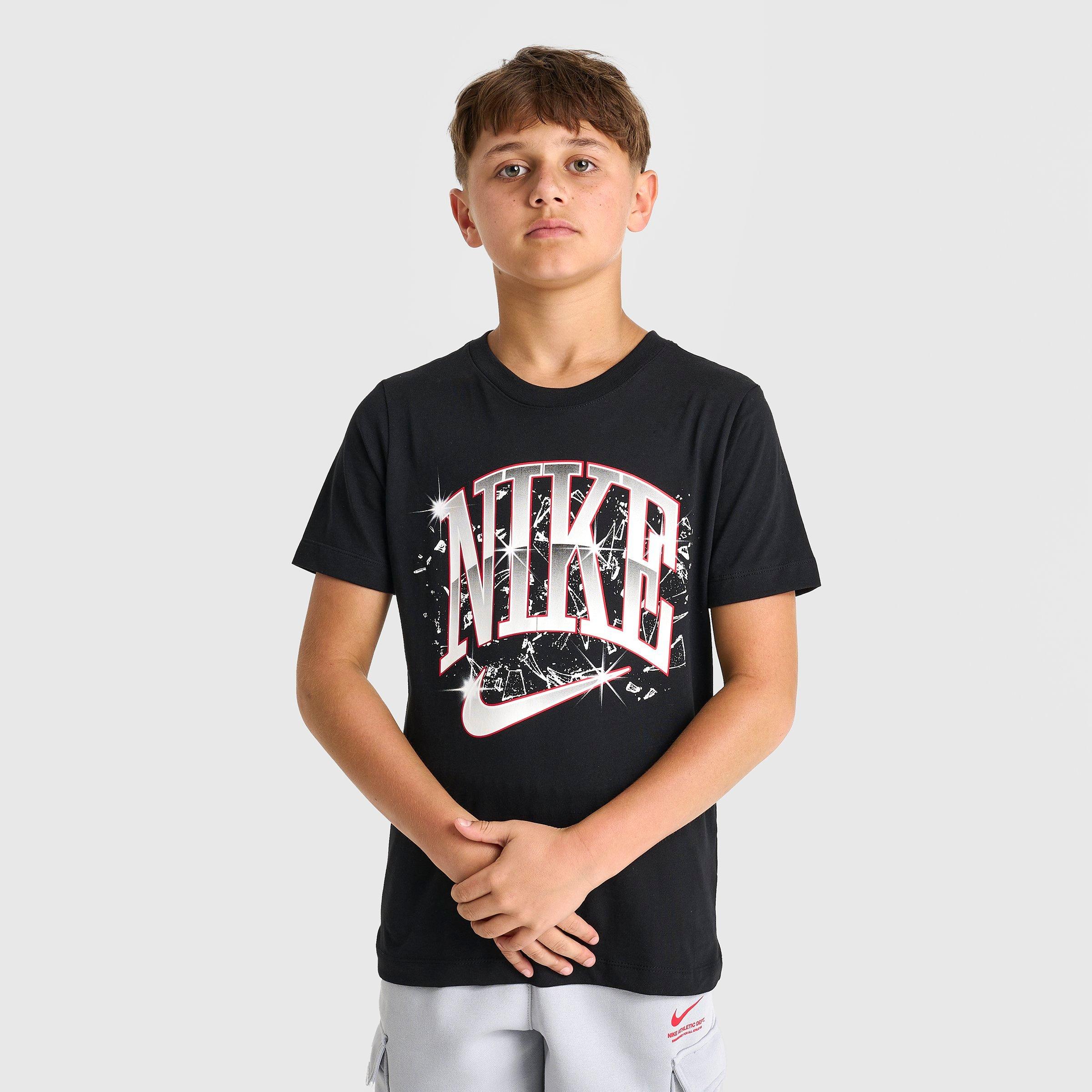 Nike Big Kids Shatter Graphic T-Shirt in Black Size: Small