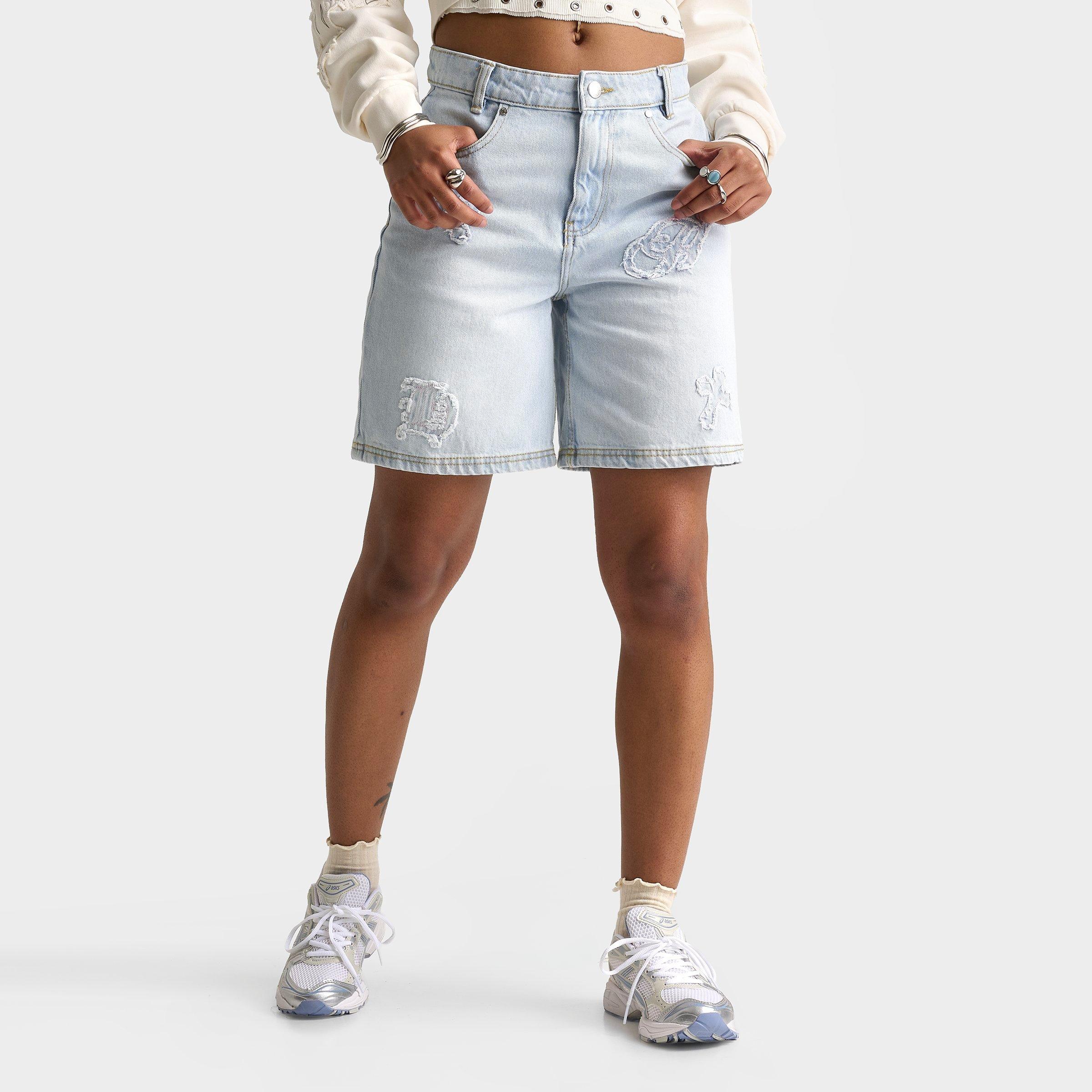 Hoodrich Women's Mist AppliquÃ© Denim Shorts in Light Blue Wash Size: 32