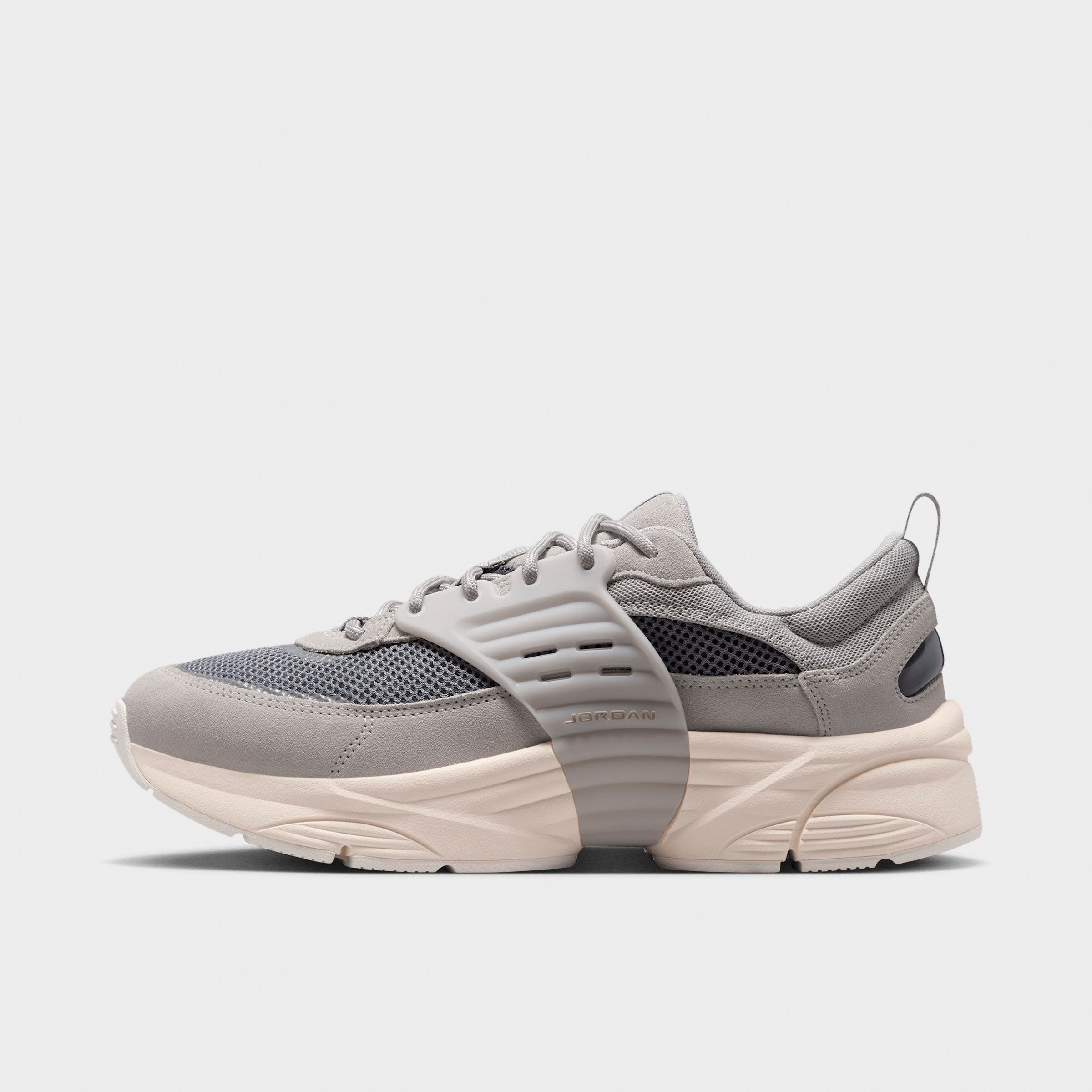 Jordan Men's Trunner O/S Casual Shoes