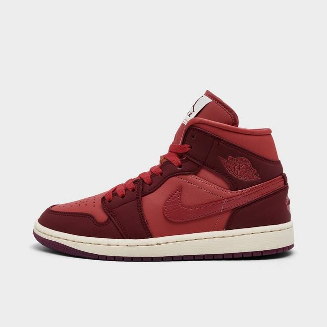 Women's Air Jordan 1 Mid SE Casual Shoes