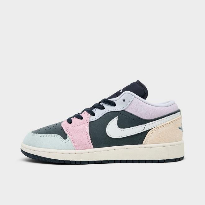 Big Kids' Air Jordan Retro 1 Low SE Casual Shoes