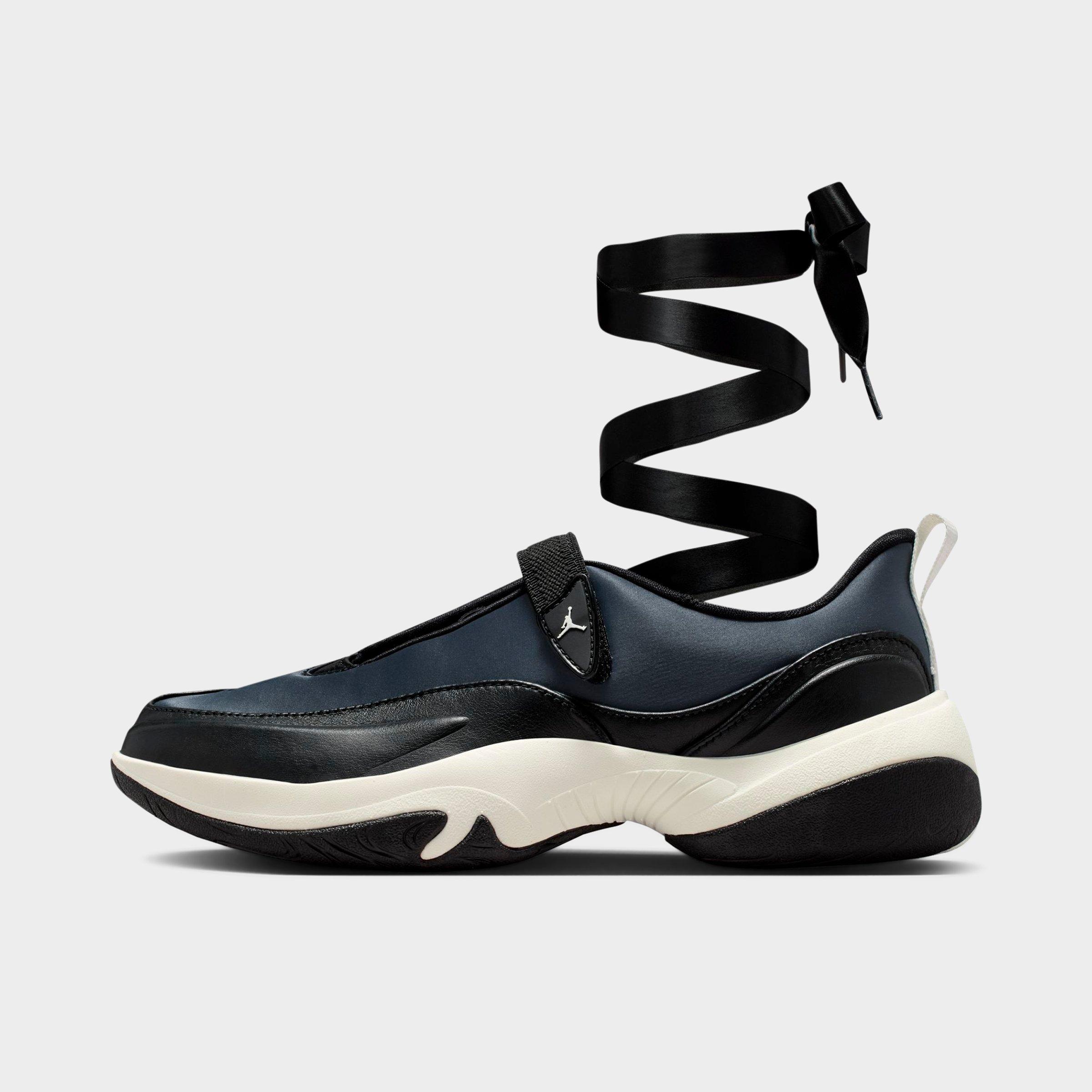 Jordan Women's Pointe Casual Shoes in Black/Sail Size: 5.0