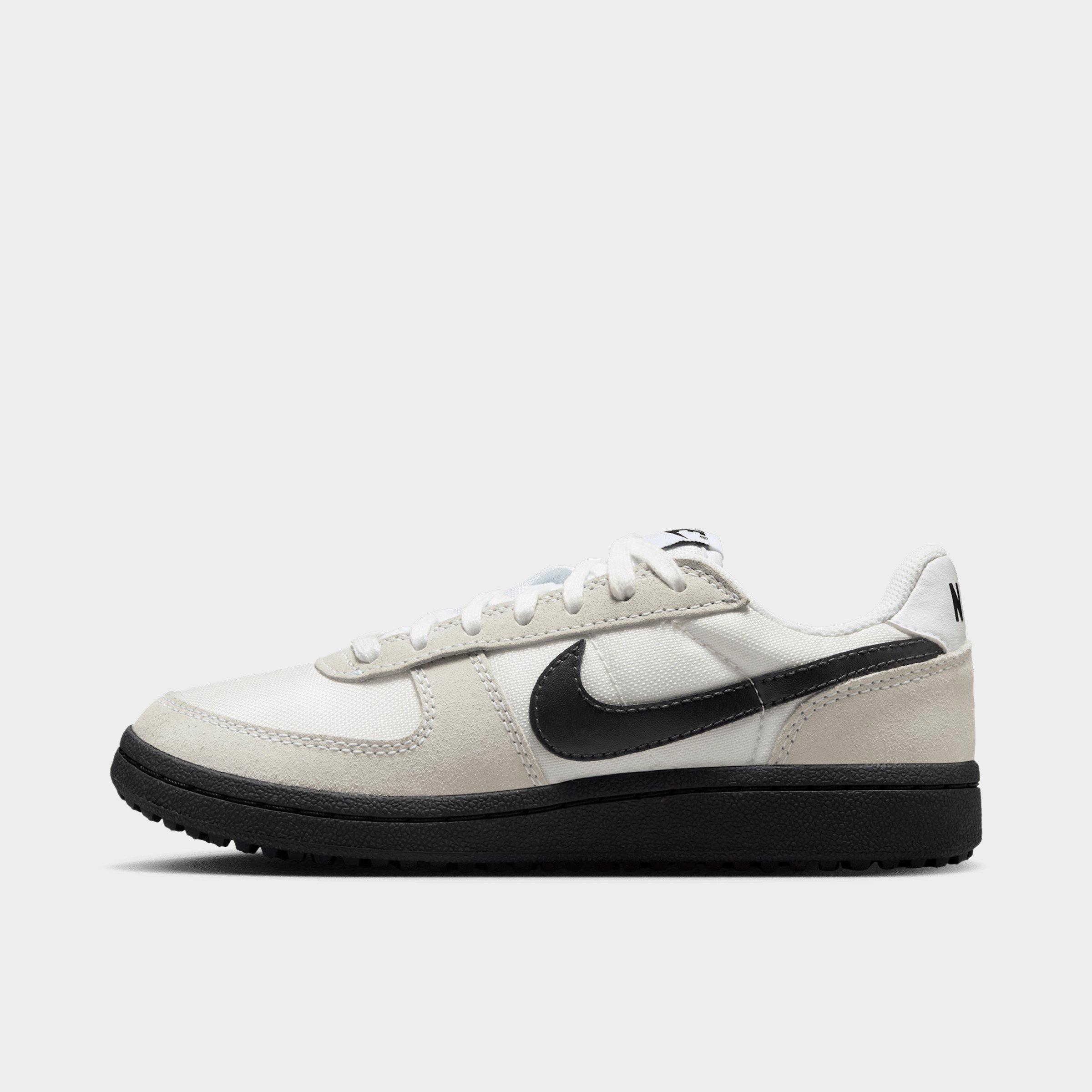 Nike Big Kids Field General Casual Shoes in White/Sail/Black Size: 3.5