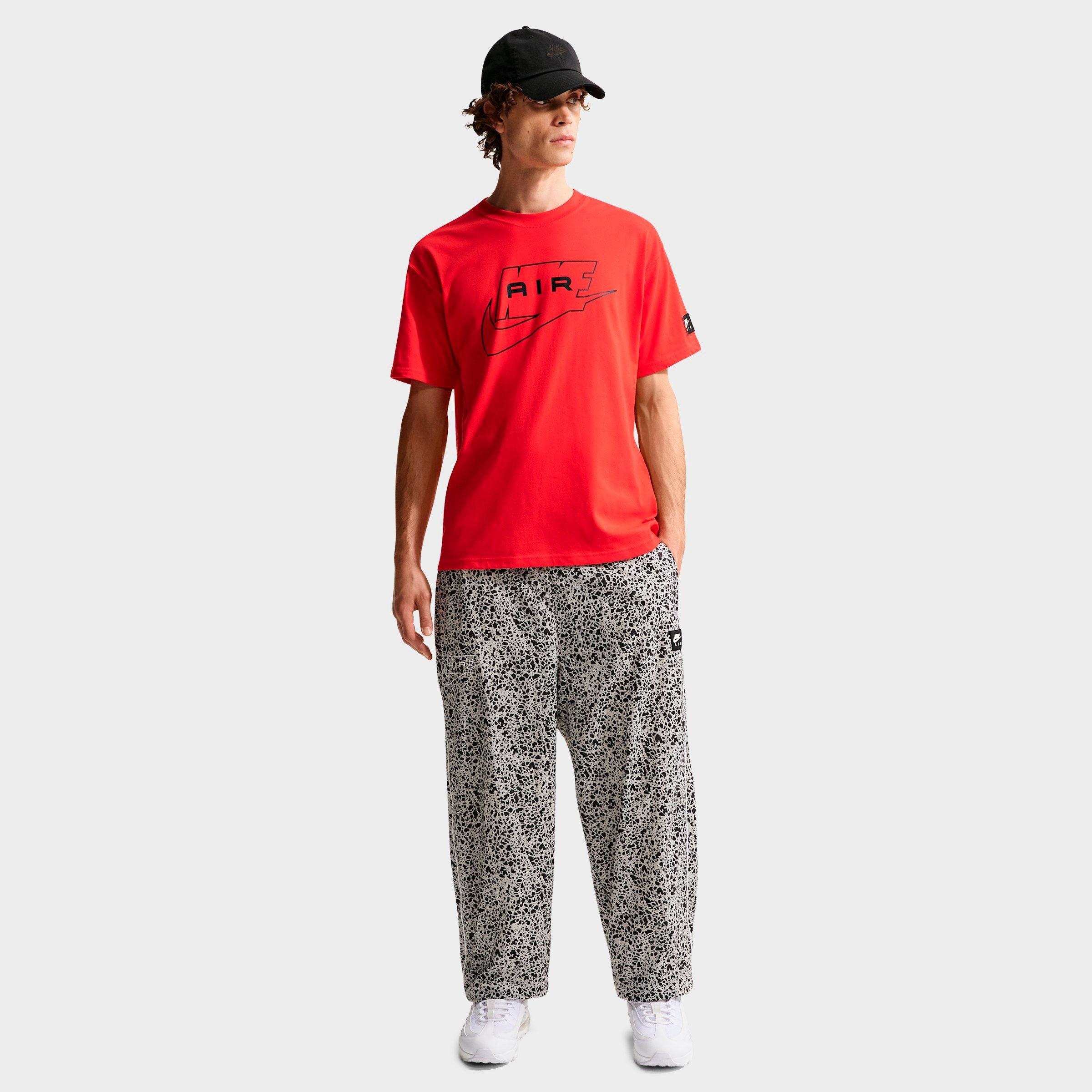 Nike Men's Sportswear Air Futura T-Shirt in Light Crimson Size: 3XL