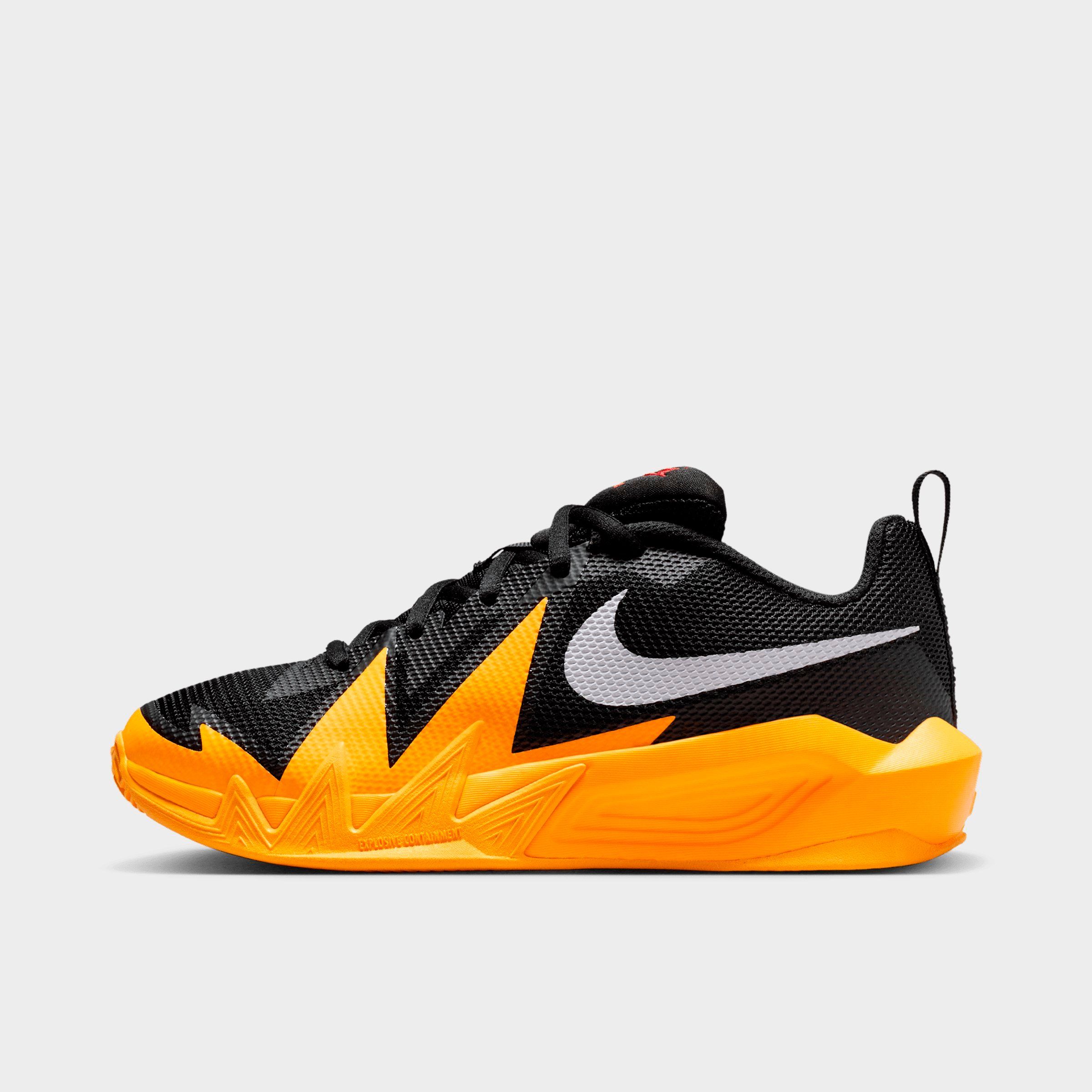 Nike Big Kids S. T. Dynamite Basketball Shoes