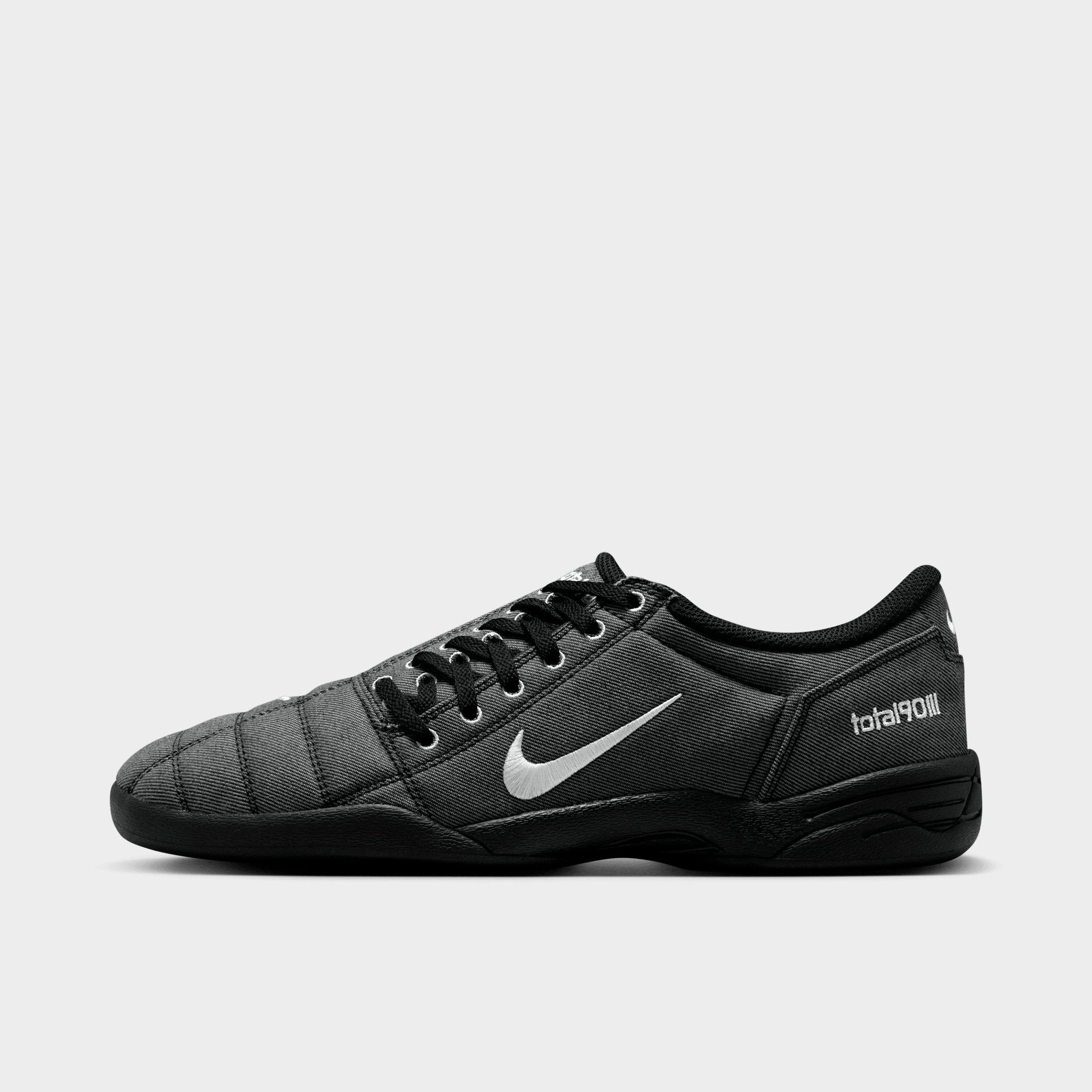Nike Men's Total 90 Premium Casual Shoes in Black/White Size: 12.5