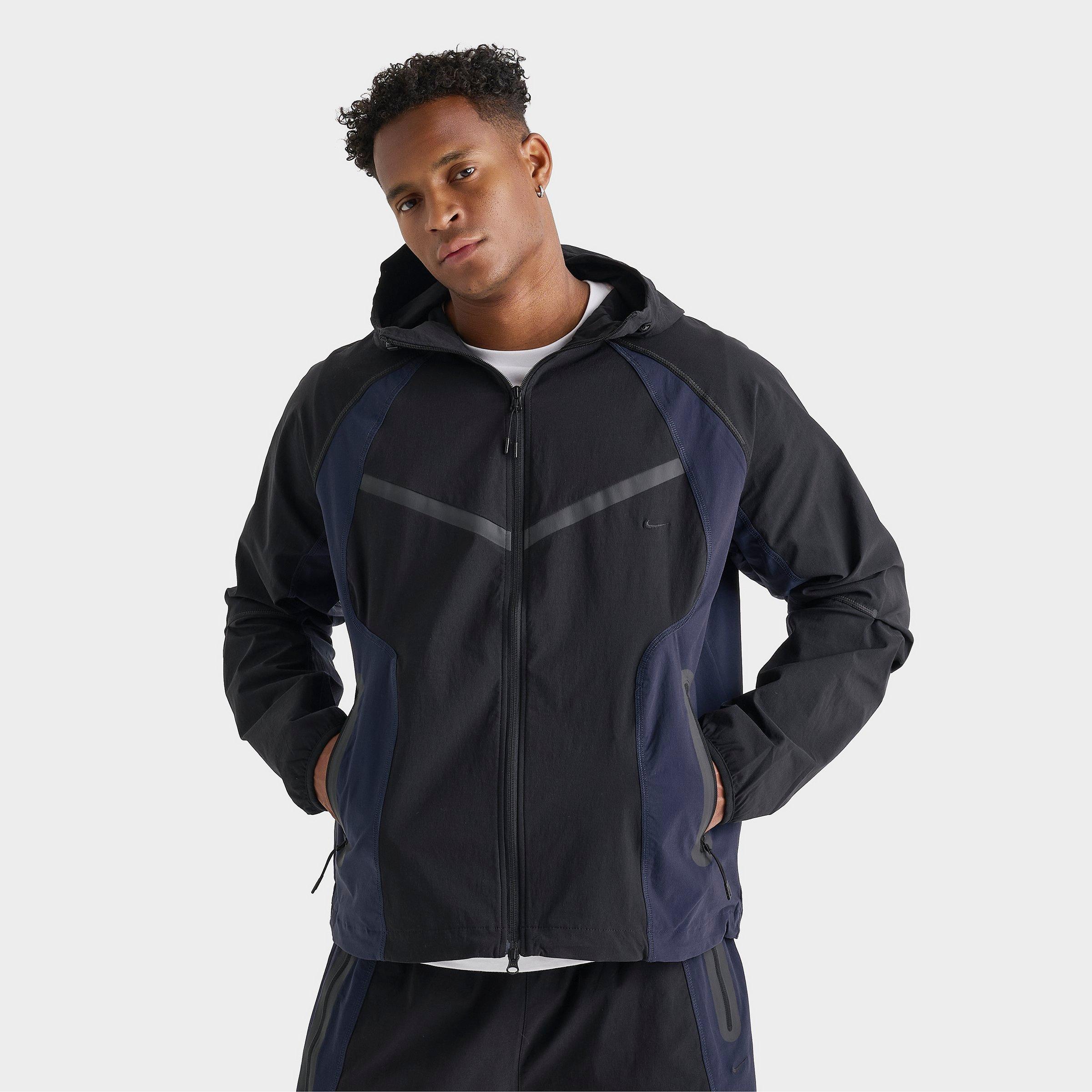 Nike Men's Tech Dri-FIT Woven Windrunner Loose Jacket in Black/Obsidian/Black Size: XS