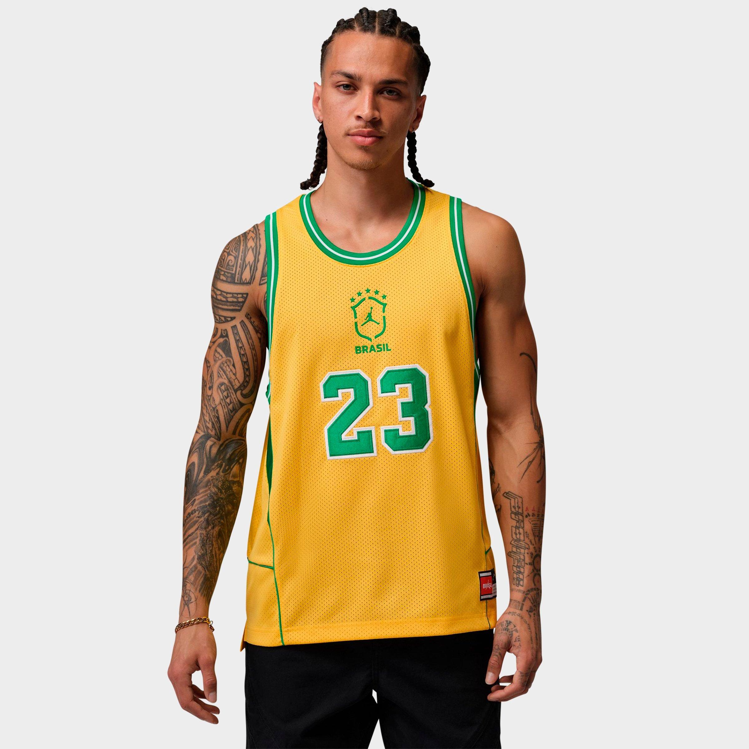 Jordan Men's Essentials Brazil Mesh Jersey in Varsity Maize/Lucky Green Size: Small
