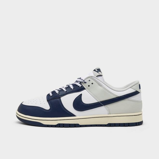 Nike Dunk Low SE "Navy/Photon"