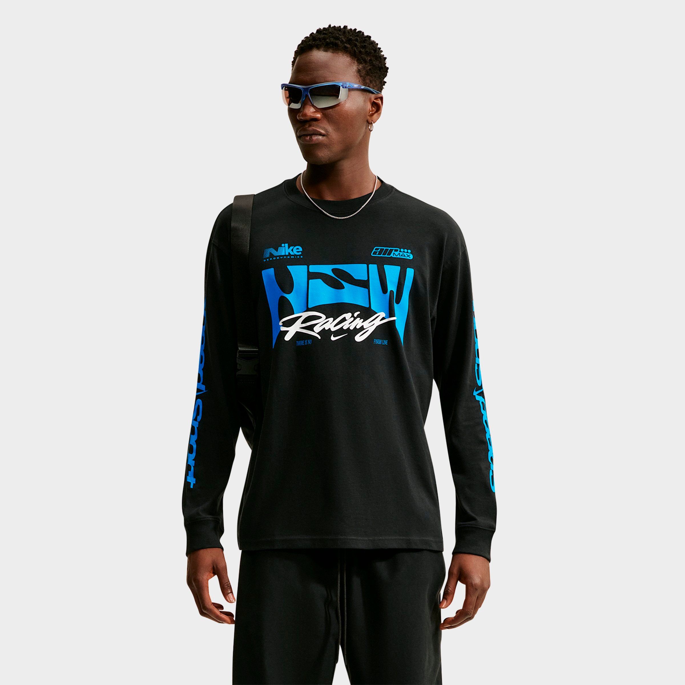 Nike Men's Sportswear Swoosh Speed Graphic Long-Sleeve T-Shirt