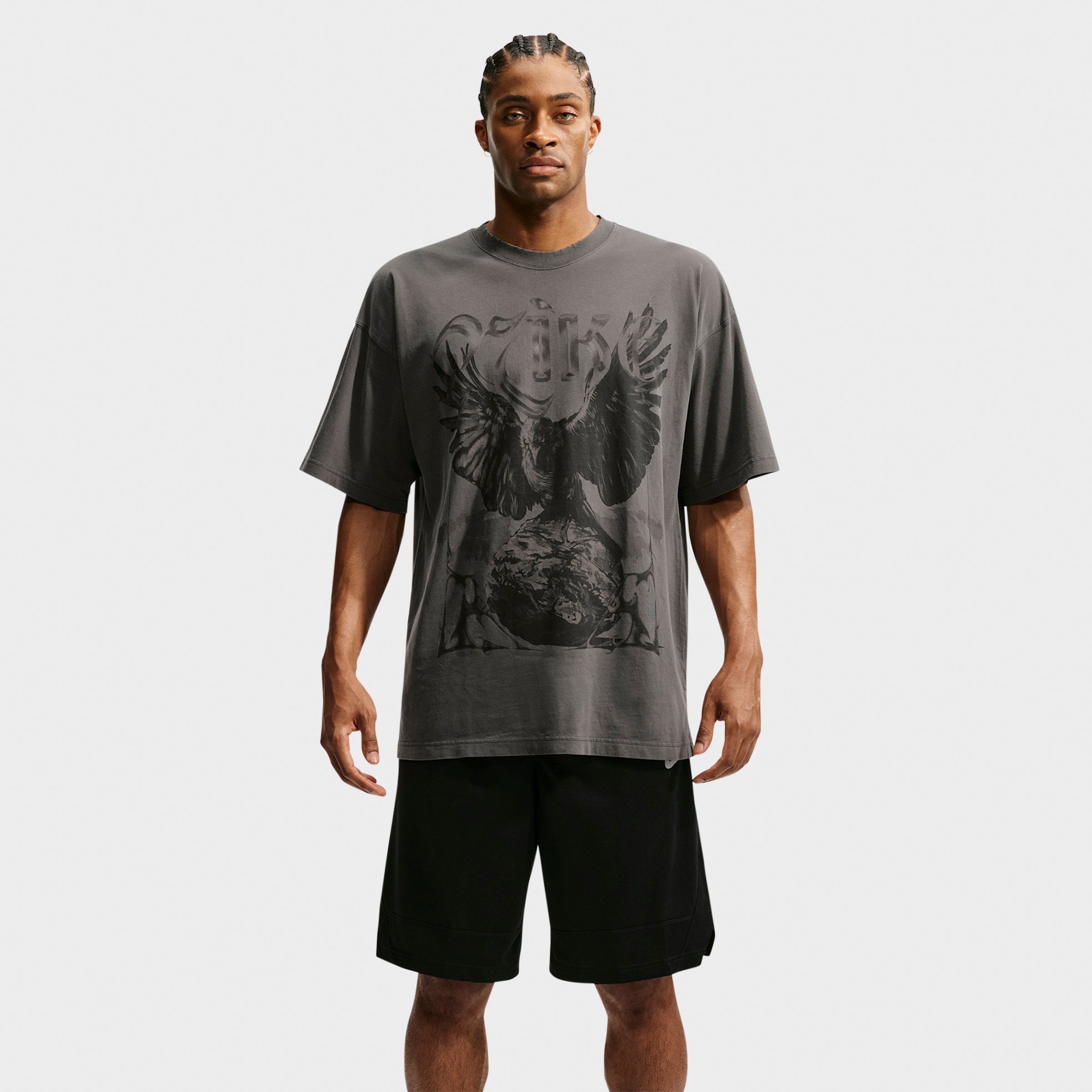 Nike Men's Basketball Crow Summit Oversized Graphic T-Shirt