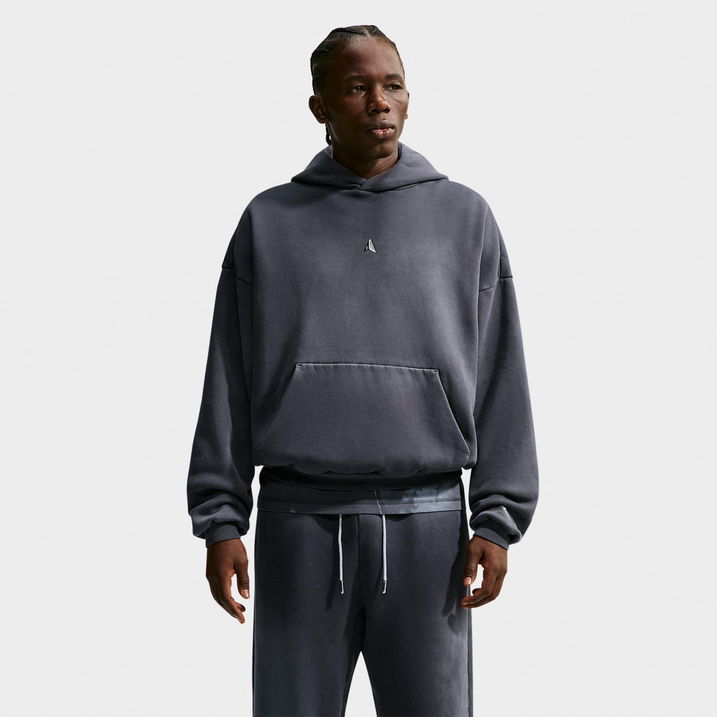 Nike Men's Ja Standard Issue Therma-FIT Fleece Pullover Basketball Hoodie in Black/Ice Silver Size: Medium