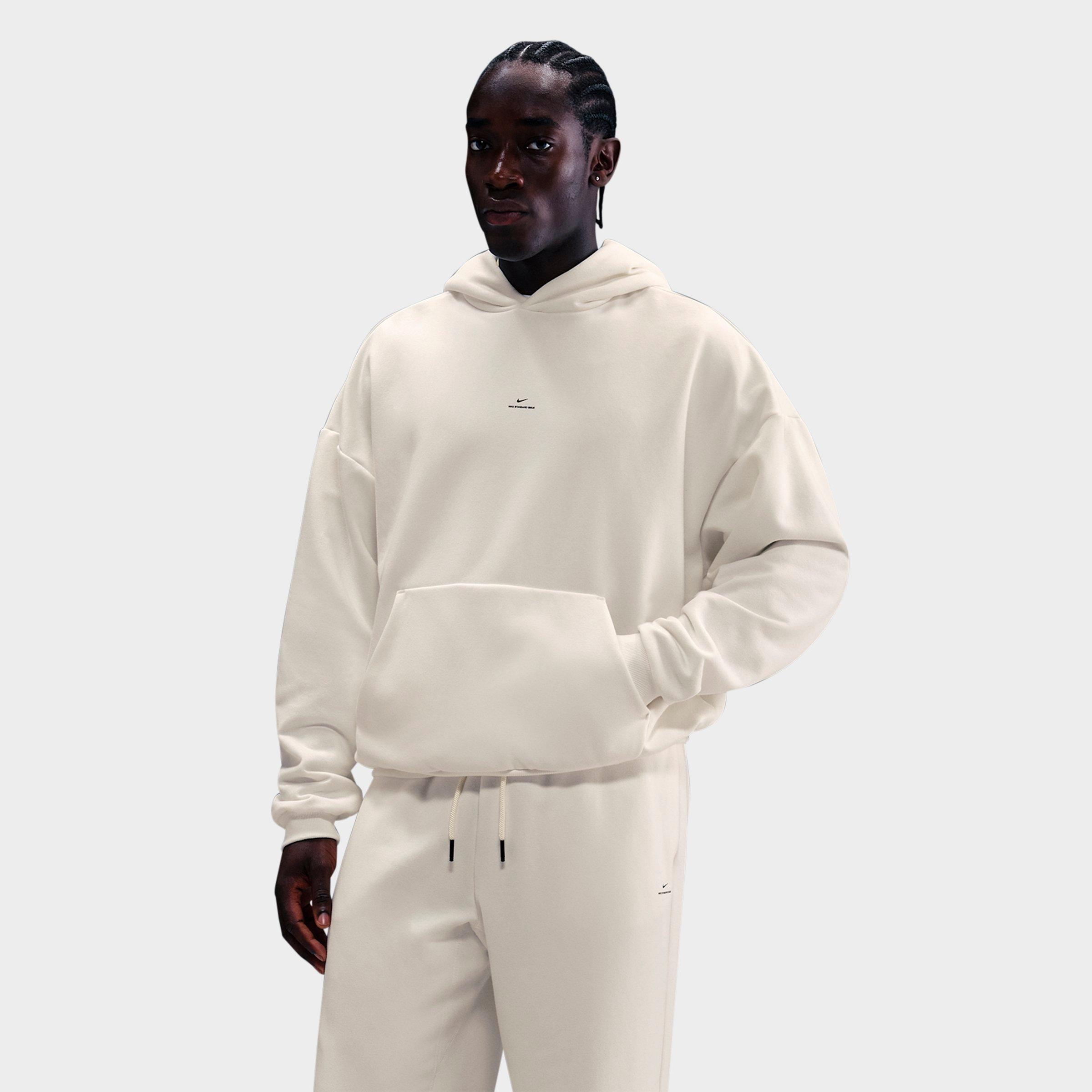 Nike Men's Standard Issue Therma-FIT Brushed Basketball Pullover Hoodie in Sail/Black Size: Small