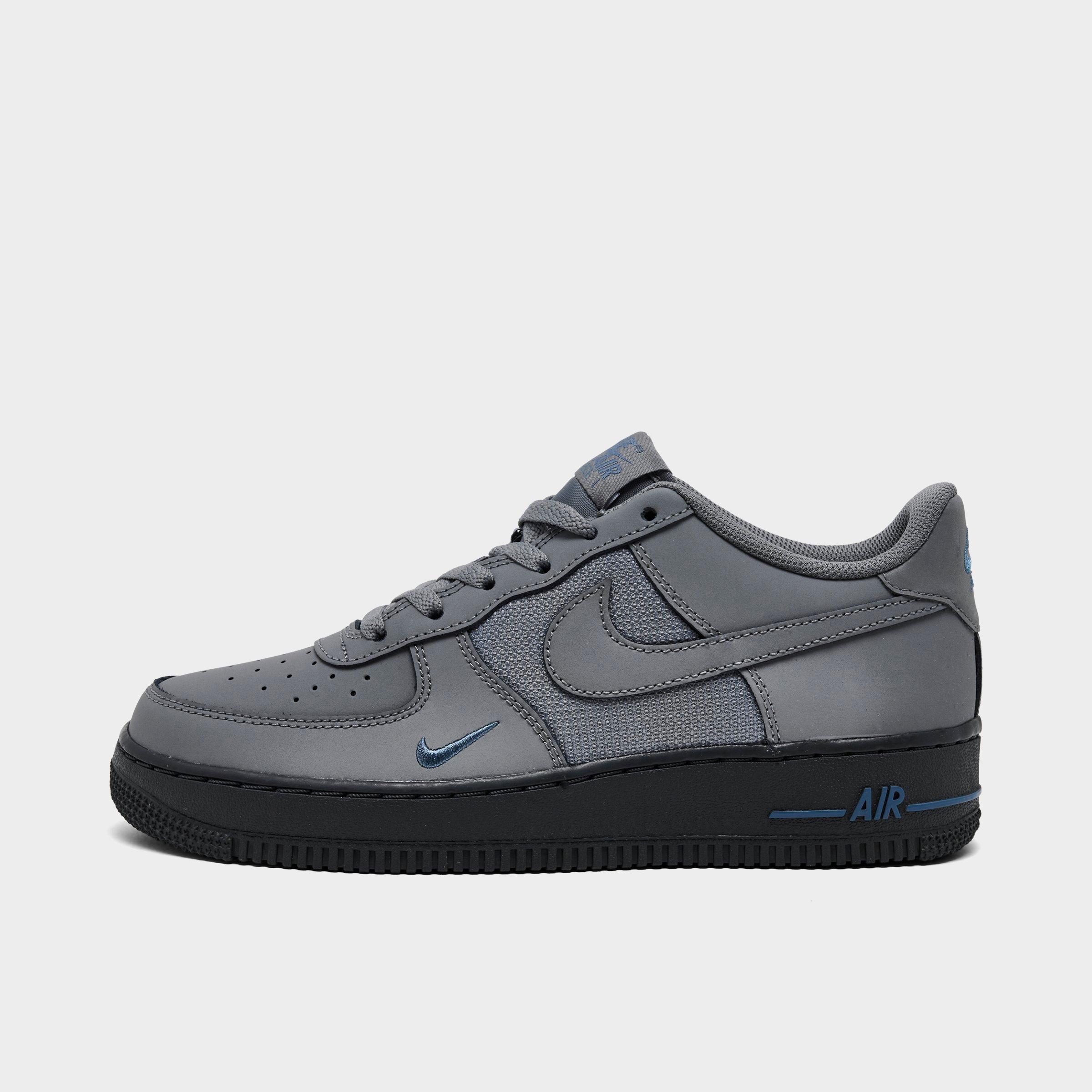 Nike Big Kids Air Force 1 Low Casual Shoes in Smoke Grey/Diffused Blue/Anthracite Size: 3.5