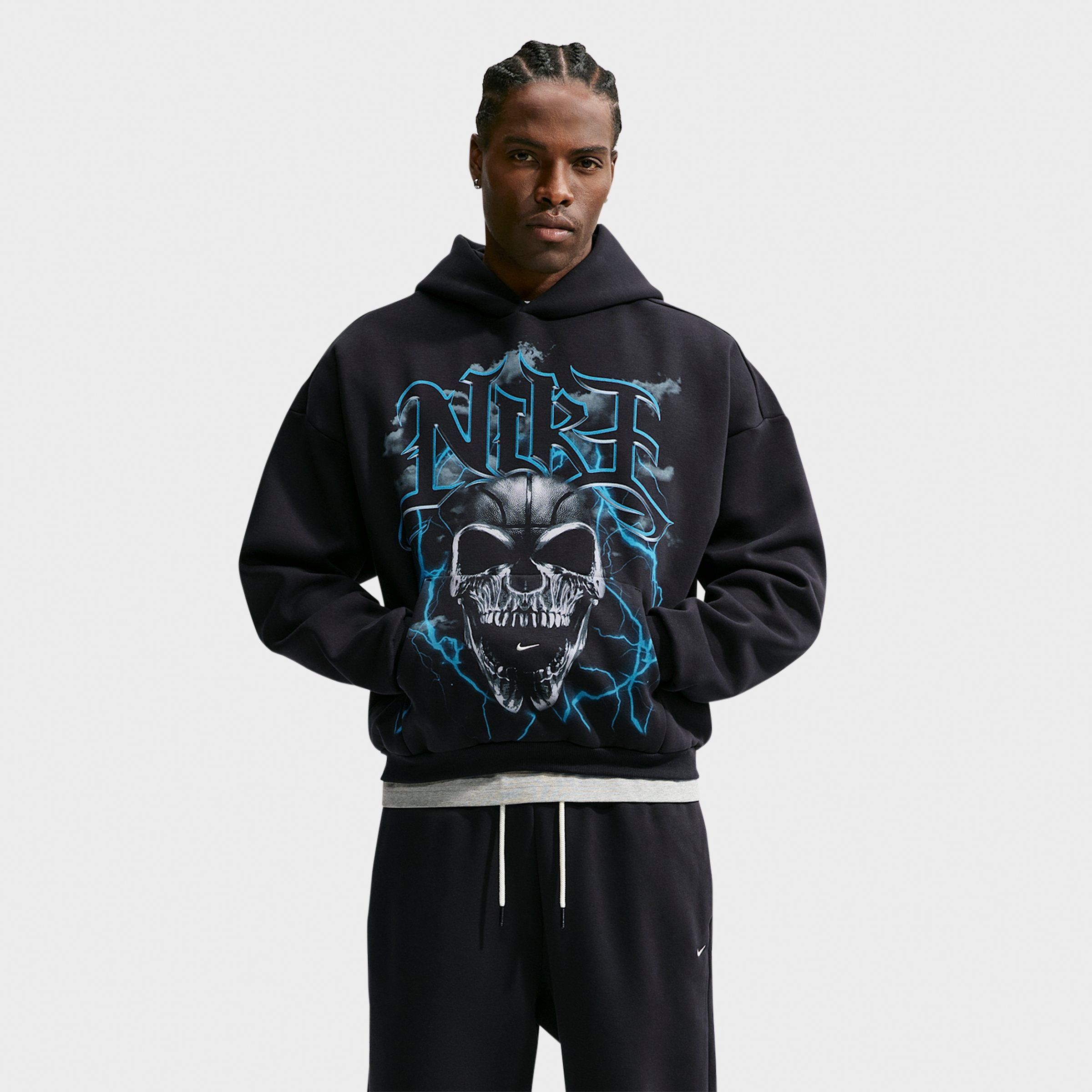 Nike Men's Standard Issue Brushed Skull Pullover Basketball Hoodie