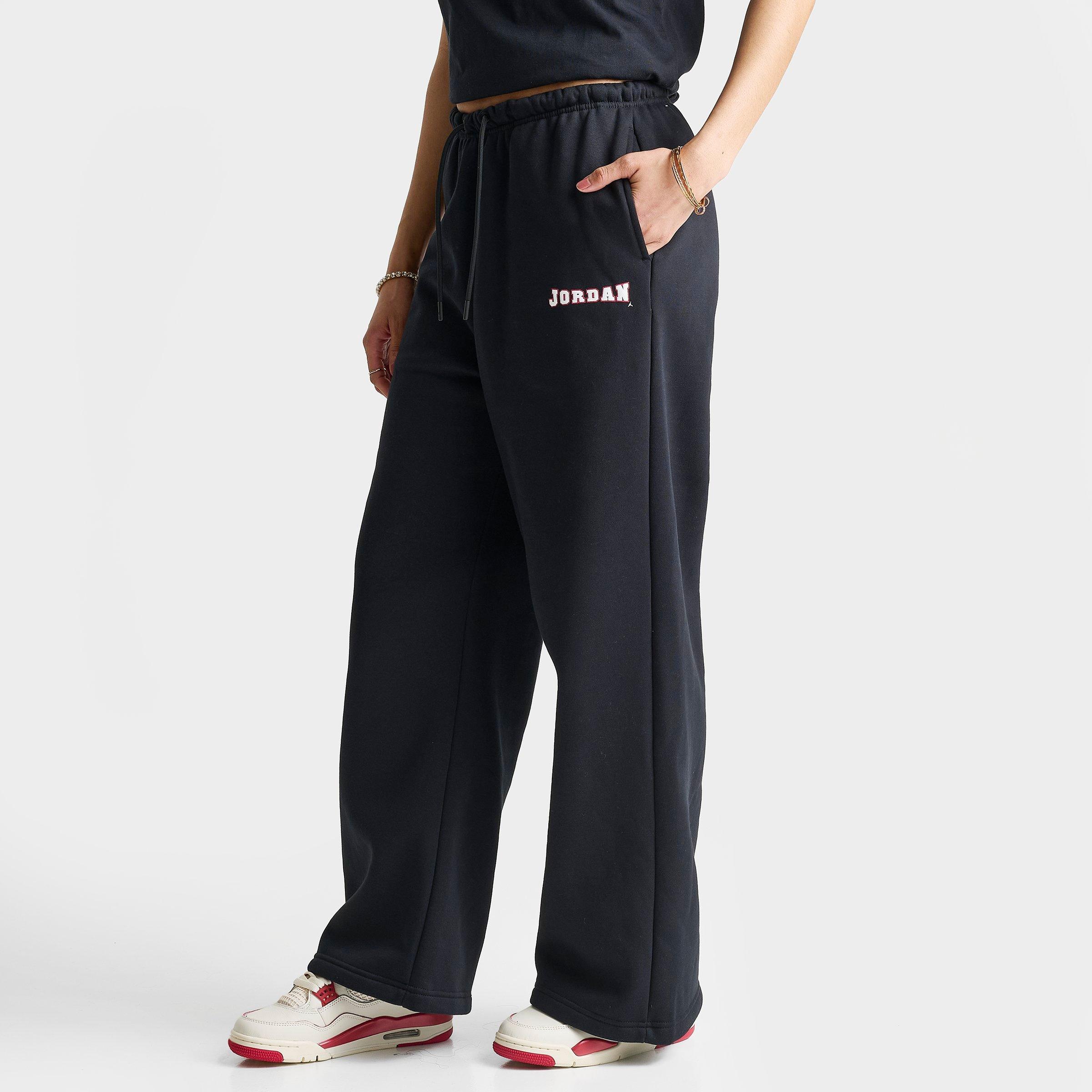 Jordan Women's Brooklyn Fleece Varsity Wide-Leg Sweatpants in Black/White Size: XS