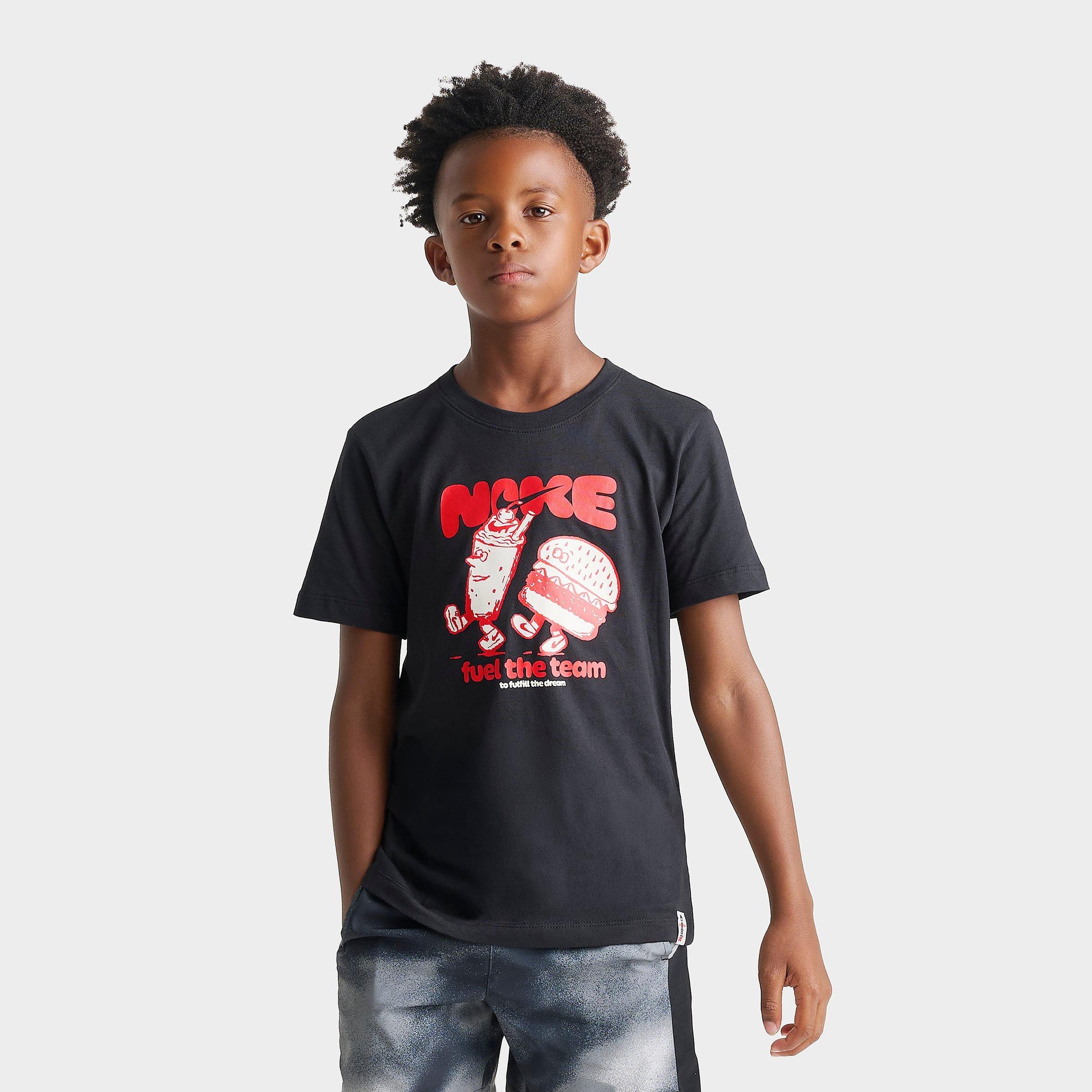 Nike Big Kids Sportswear Fuel The Team T-Shirt in Black Size: Medium