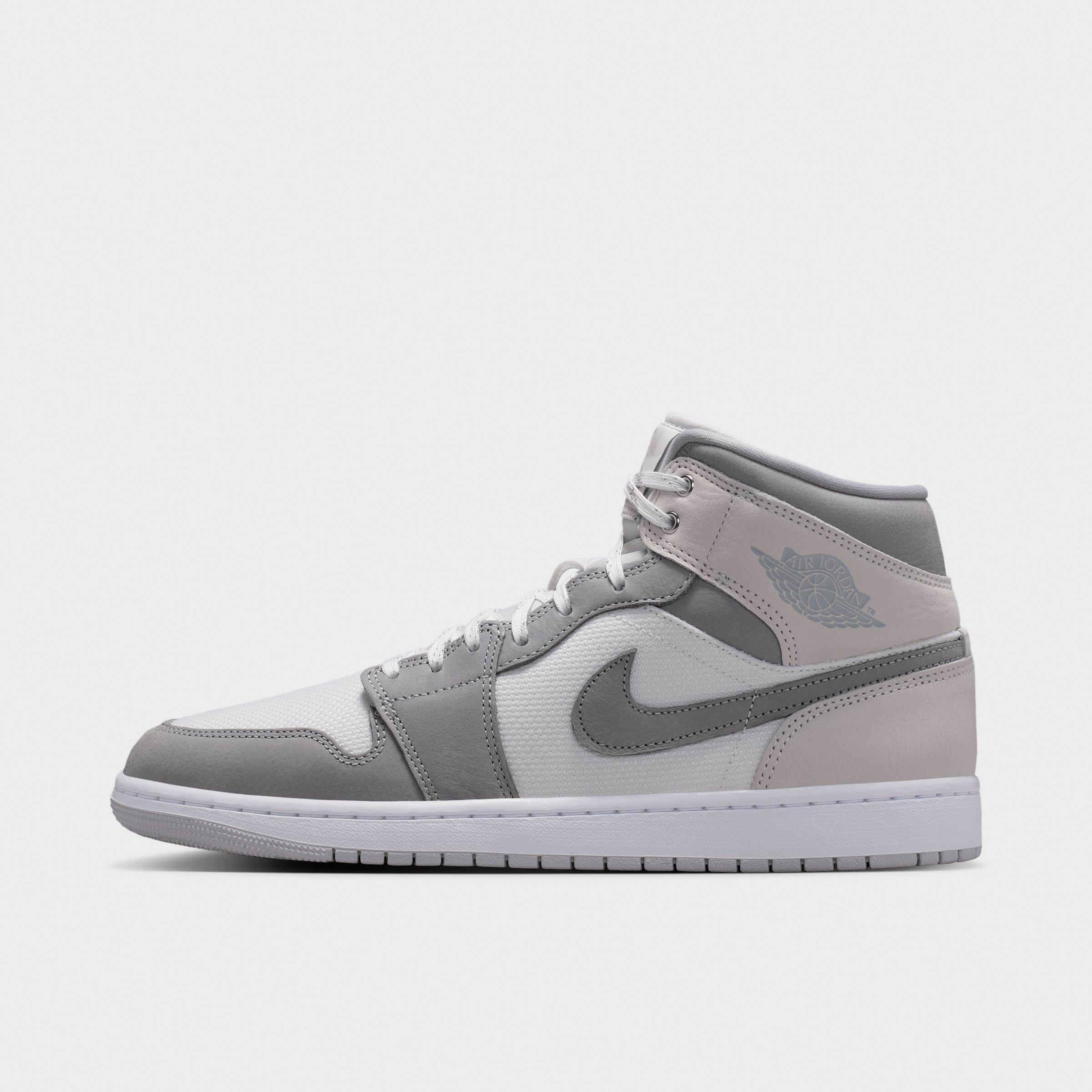 Jordan Men's Air Retro 1 Mid SE Casual Shoes in Summit White/Phantom/Sail Size: 7.0