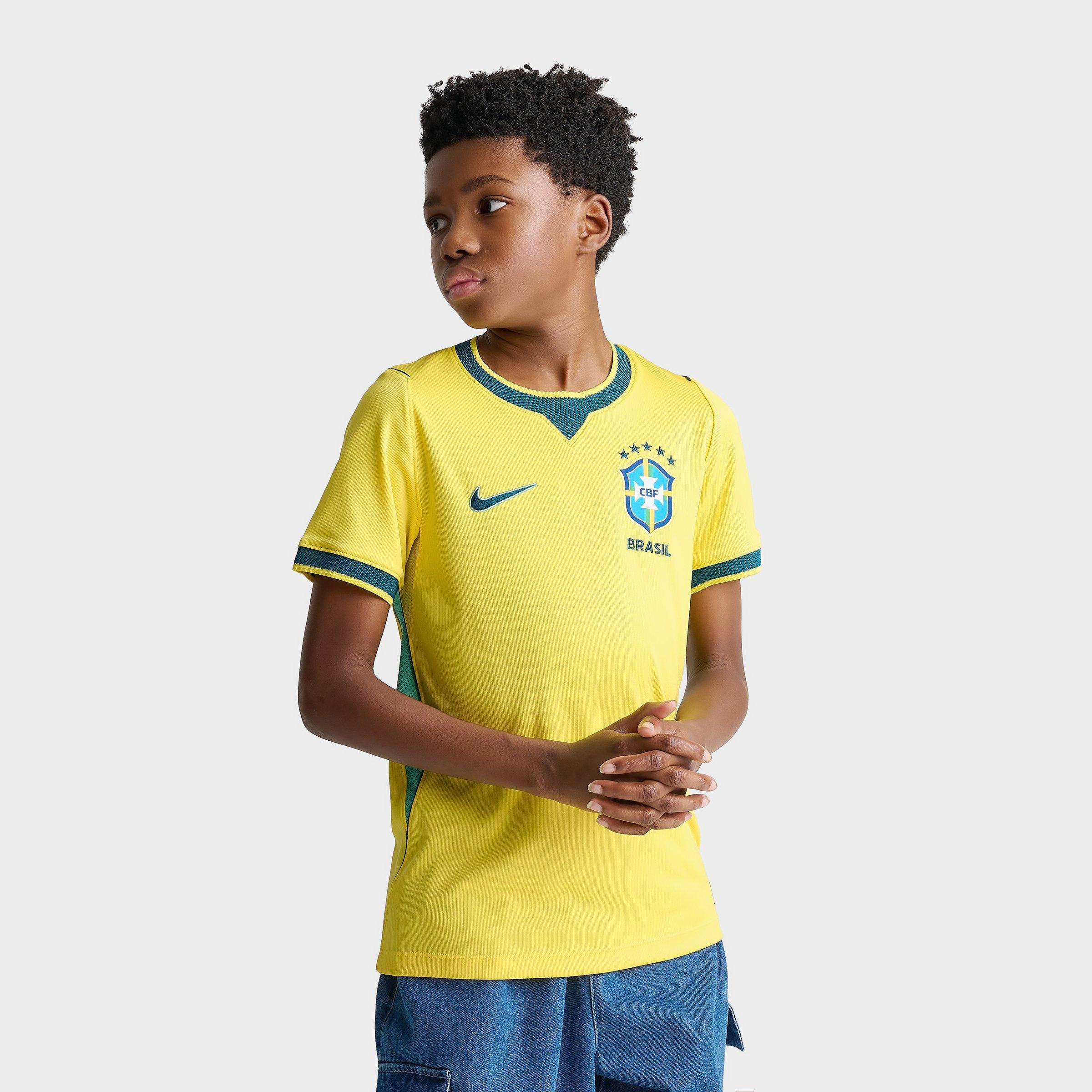 Nike Big Kids Brazil 26 Stadium Home Dri-FIT Replica Soccer Jersey