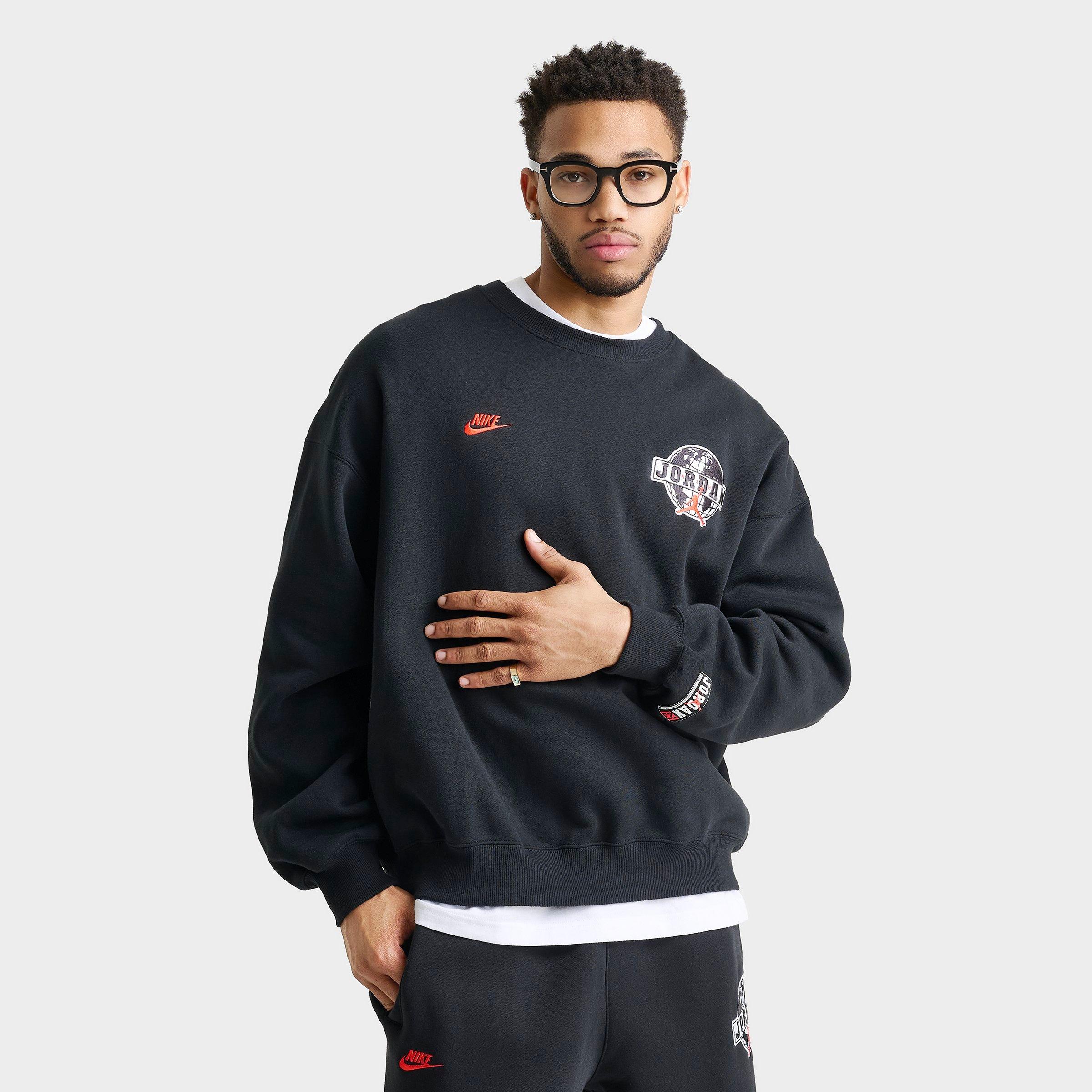 Jordan Men's Brooklyn Varsity Crewneck Sweatshirt in Black Size: Small