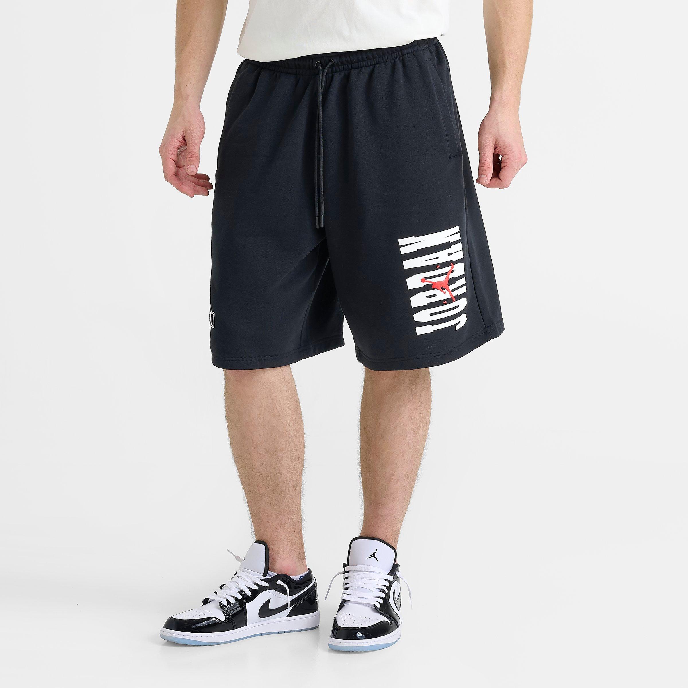 Jordan Men's Brooklyn Varsity Fleece Shorts in Black/Chile Red Size: Small