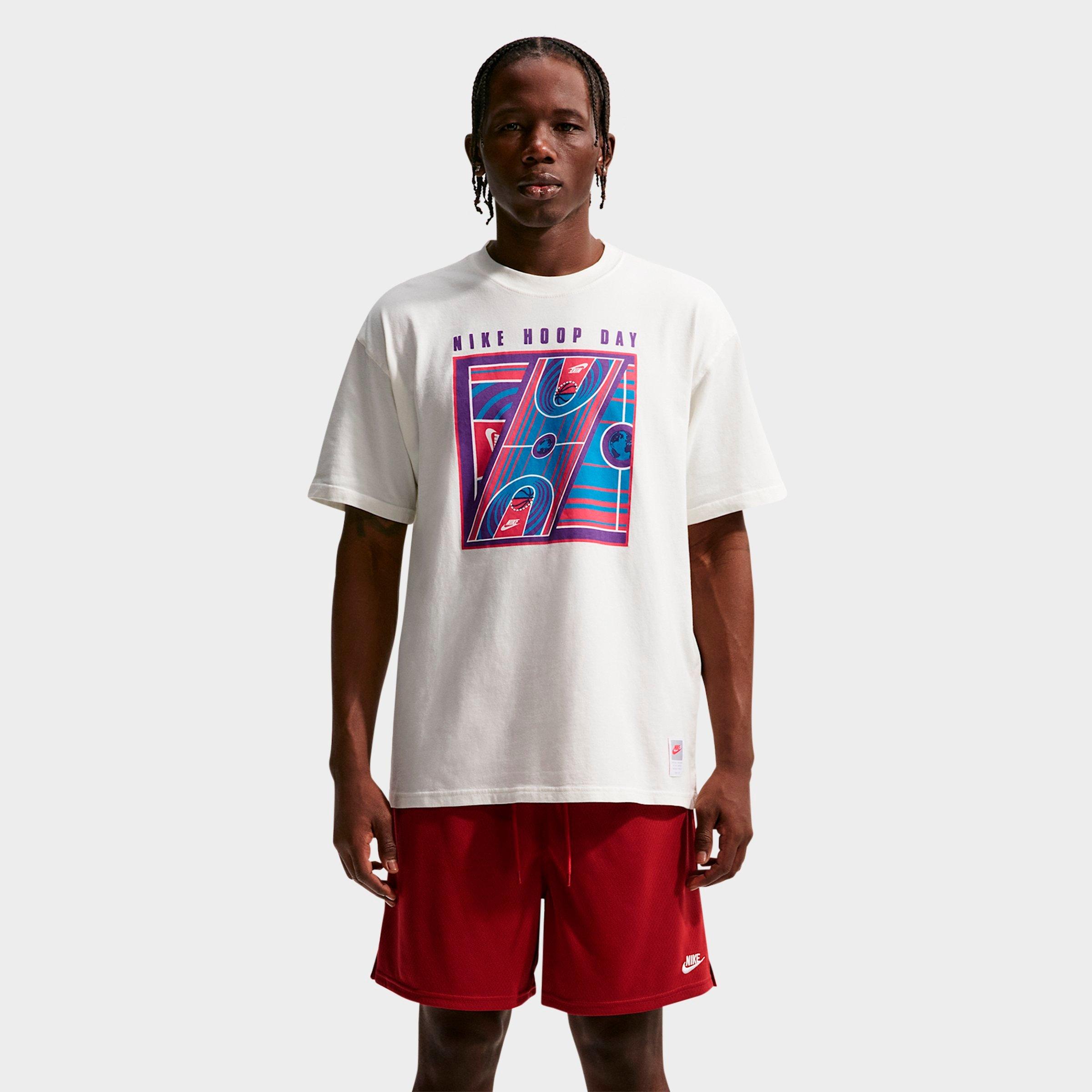 Nike Men's Sportswear Hoop Day Graphic T-Shirt in Sail Size: 3XL