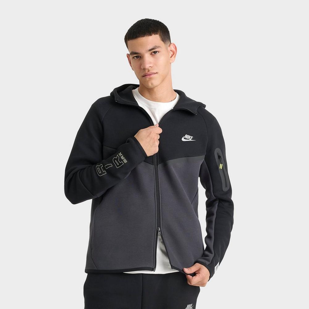 Nike Tech Fleece Air Max Full-Zip Windrunner Jacket