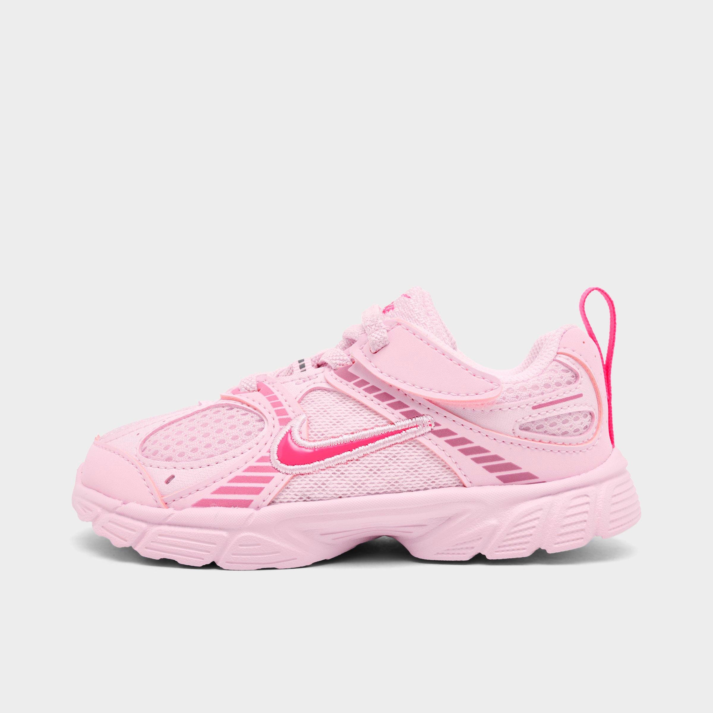 Nike Girls' Toddler V5 RNR Stretch Lace Casual Shoes in Pink Foam/Pinksicle/Hyper Pink Size: 7.0