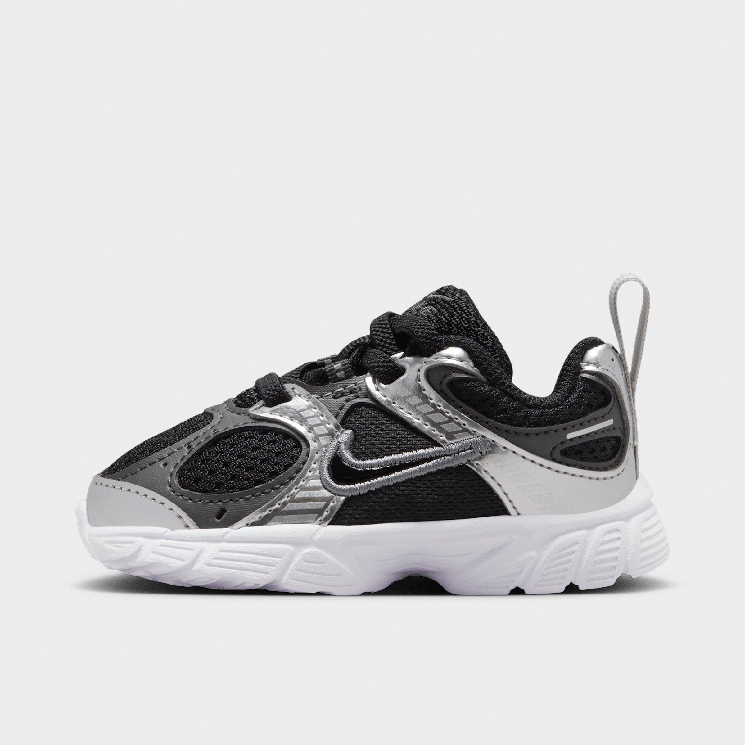 Nike Kids Toddler V5 RNR Stretch Lace Casual Shoes in Black/Anthracite/Smoke Grey Size: 8.0