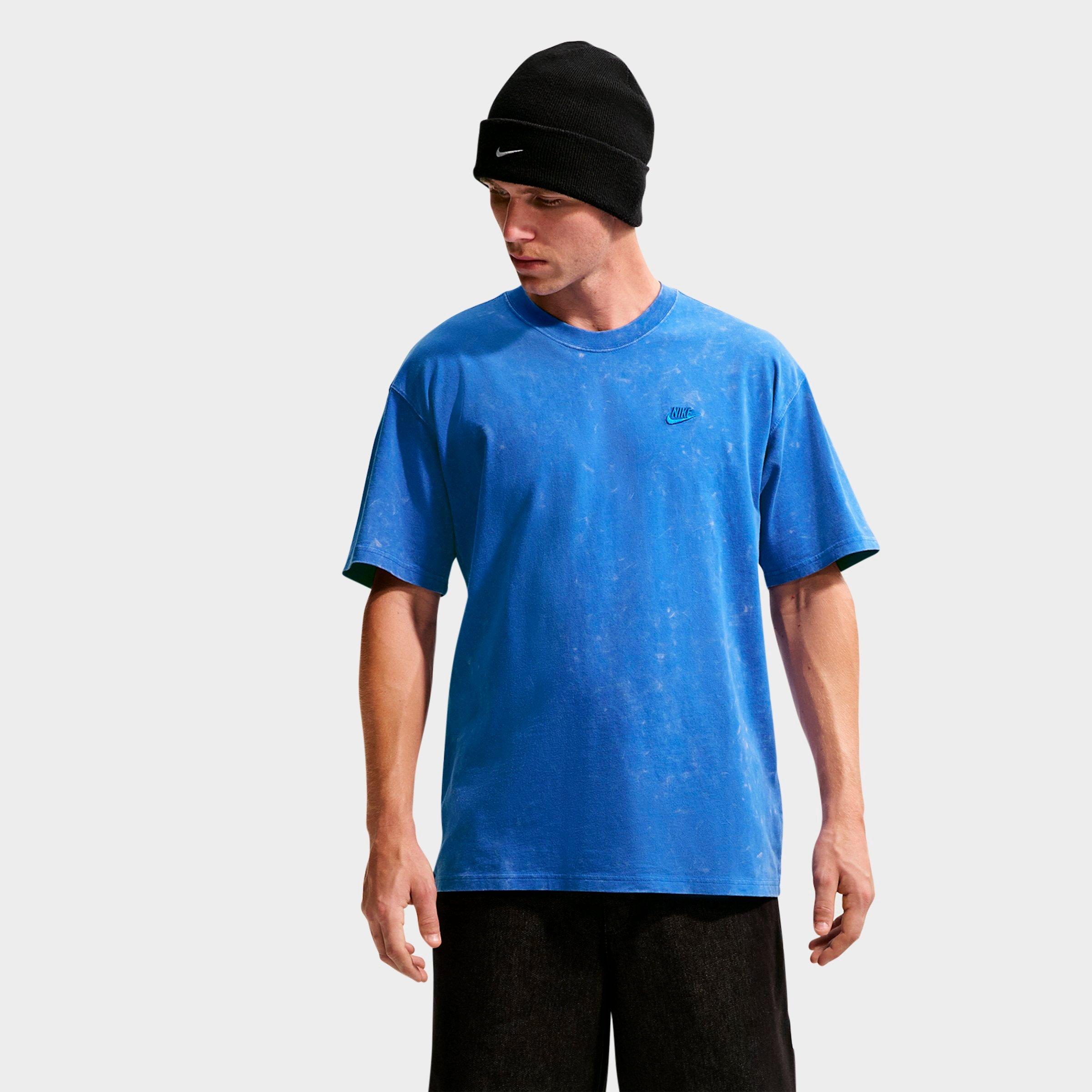 Nike Men's Sportswear Vintage-Washed T-Shirt in Game Royal/Game Royal Size: Medium