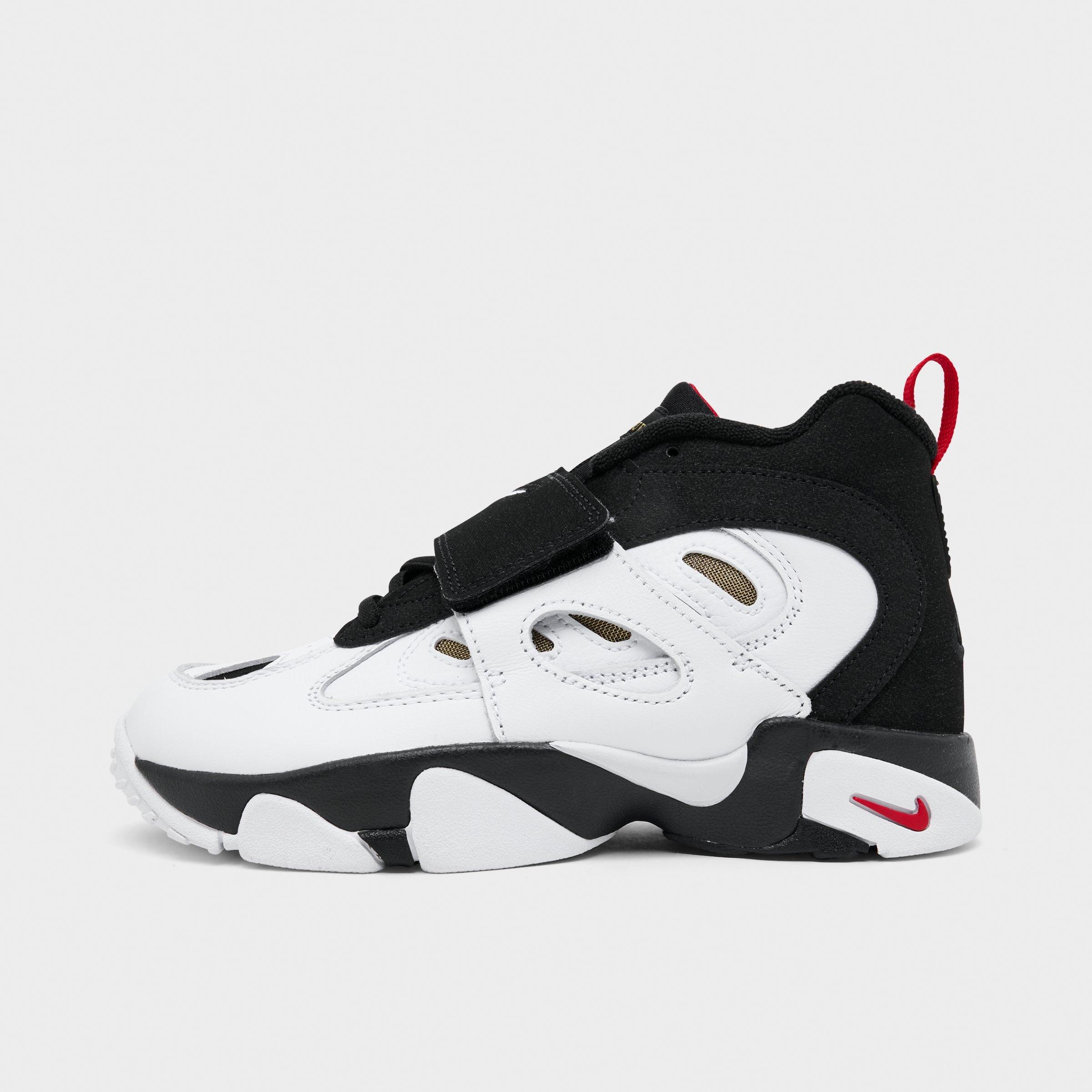 Nike Little Kids Diamond Turf 2 Casual Shoes in Black/Fire Red/Metallic Gold Size: 2.0