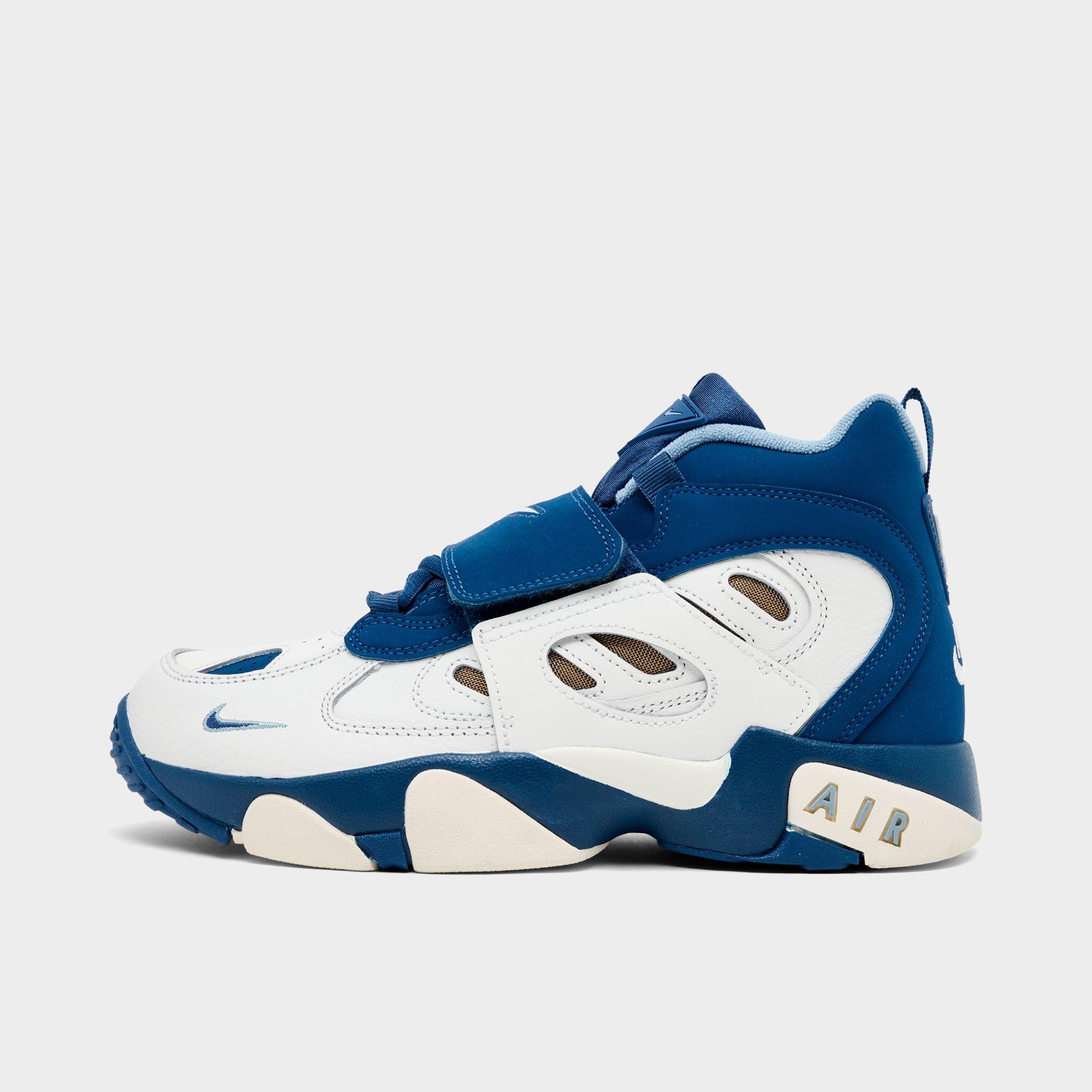 Nike Big Kids Diamond Turf 2 Casual Shoes in Sail/Mystic Navy/Blue Size: 3.5