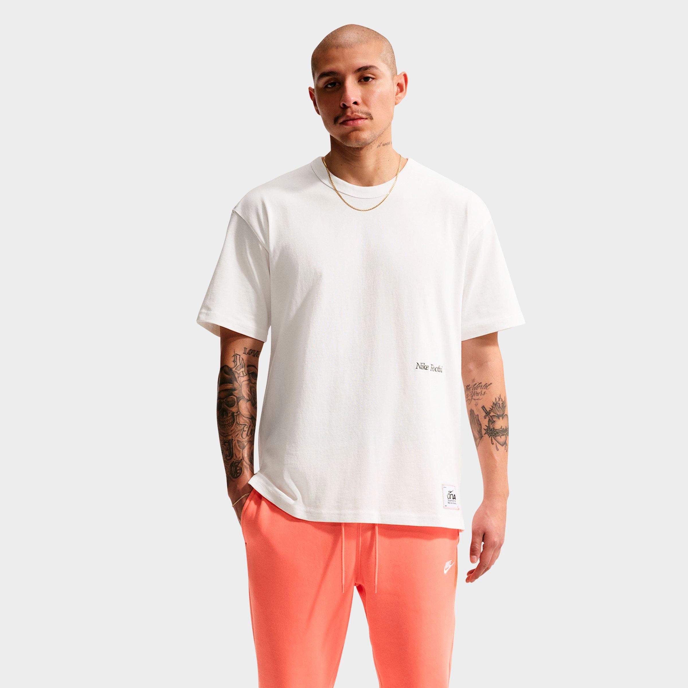 Nike Men's Sportswear Apple Pie T-Shirt in Sail Size: Large